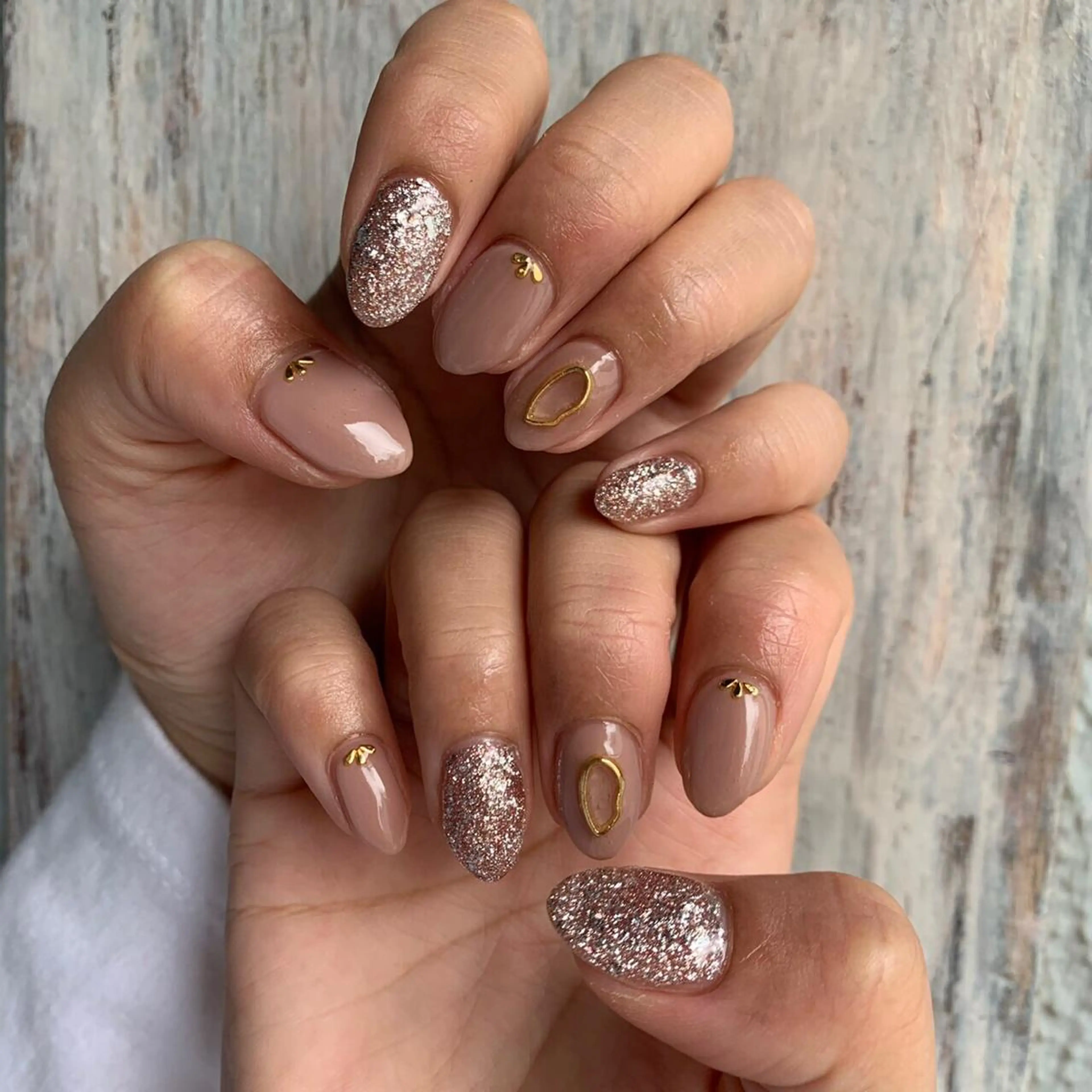 ネイル crestnail所属・小林 束紗のネイルデザイン