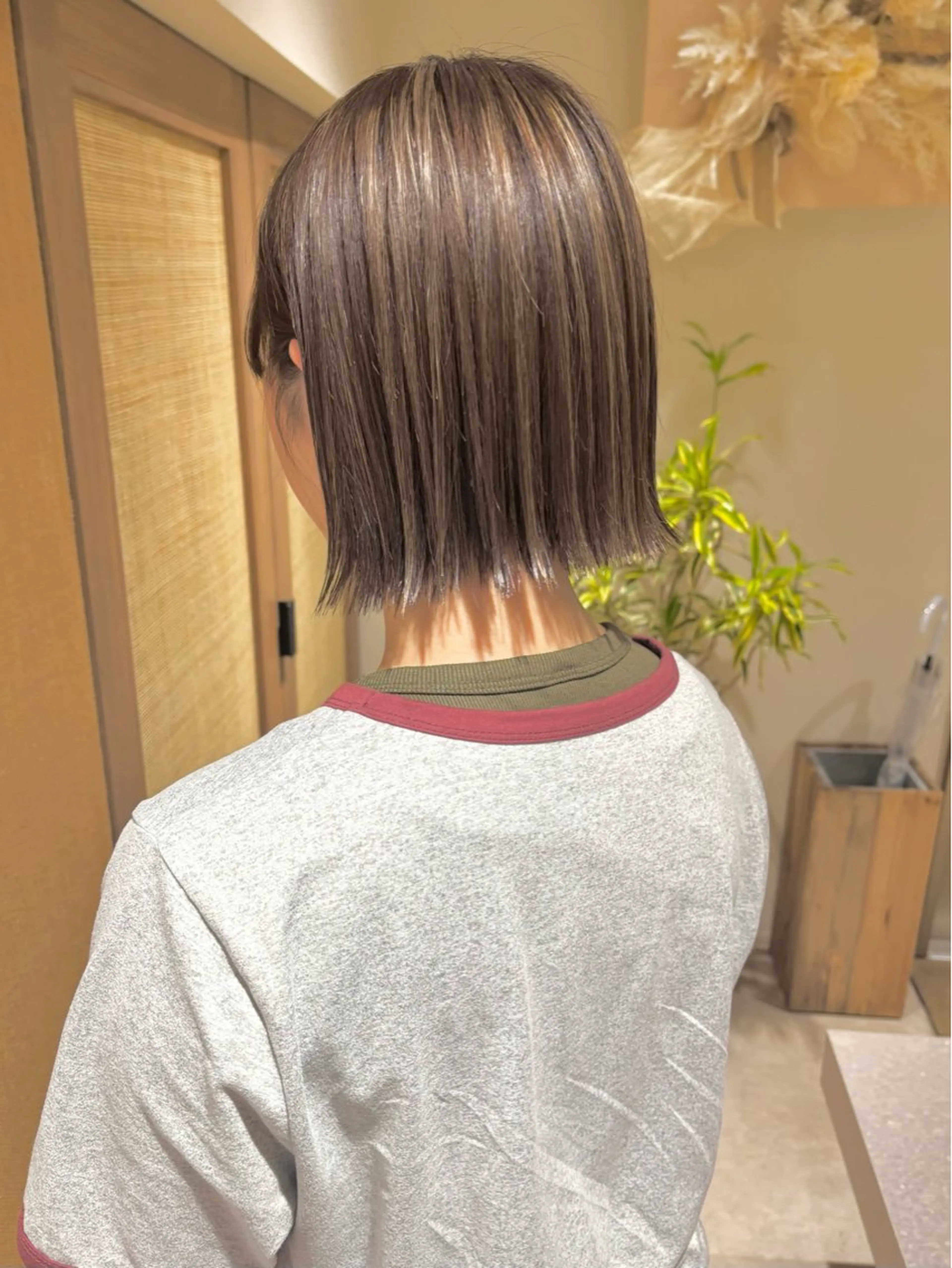 ミディアム TOMTO【トマト】所属・AMI /ボブ/レイヤーのヘアスタイル