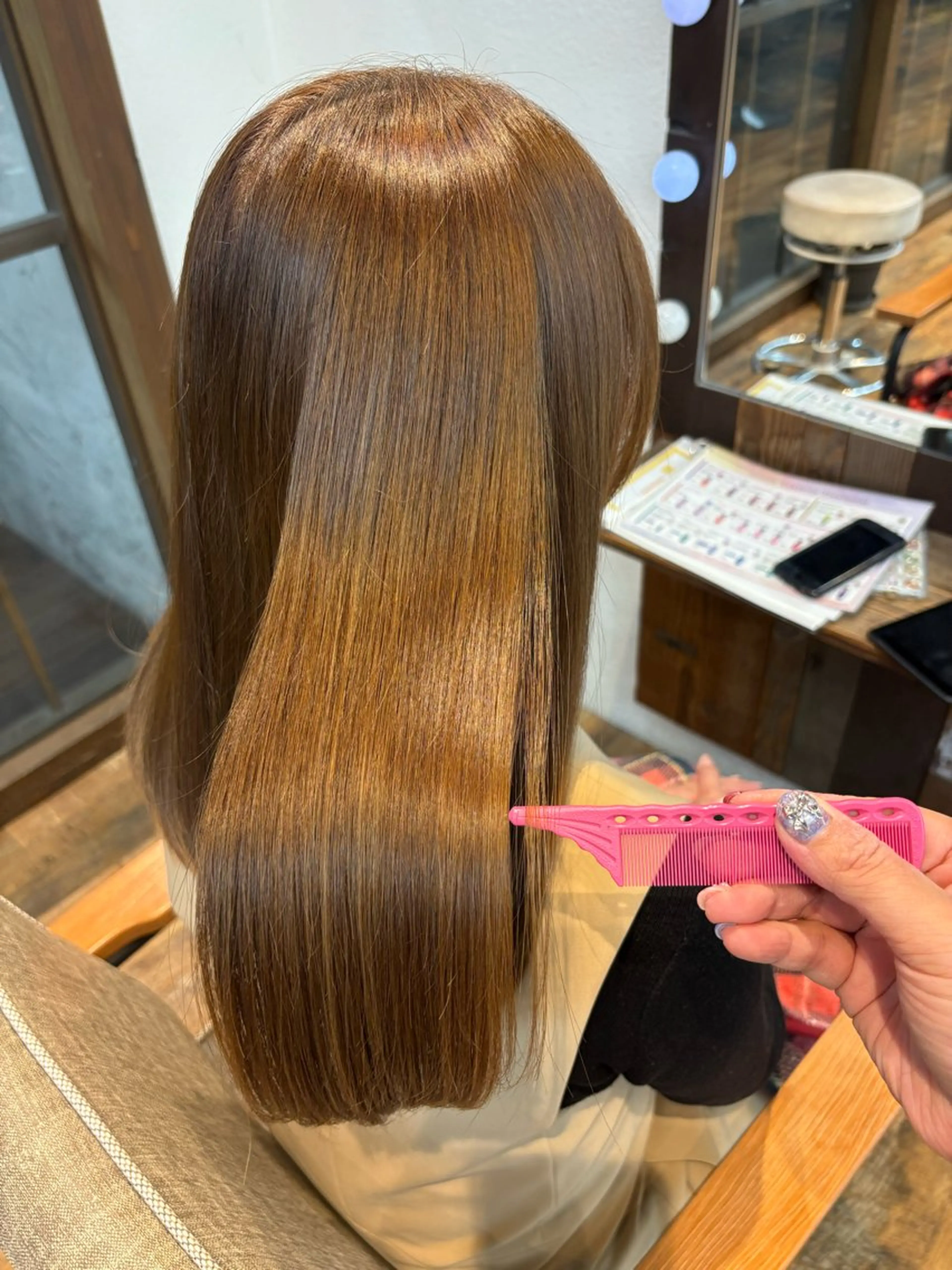 カラー レナ┊︎髪質改善 ┊︎シルクストレートのヘアスタイル