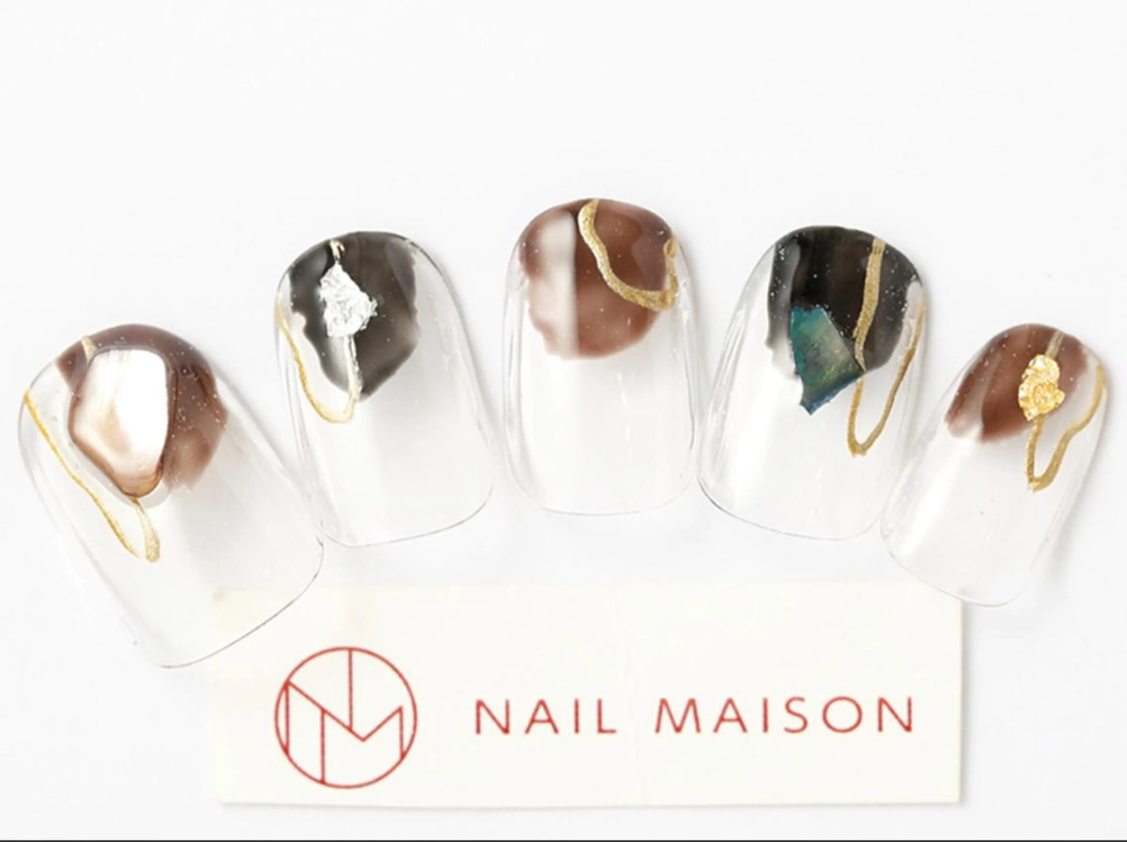 ネイル T RIRIKAのネイルデザイン