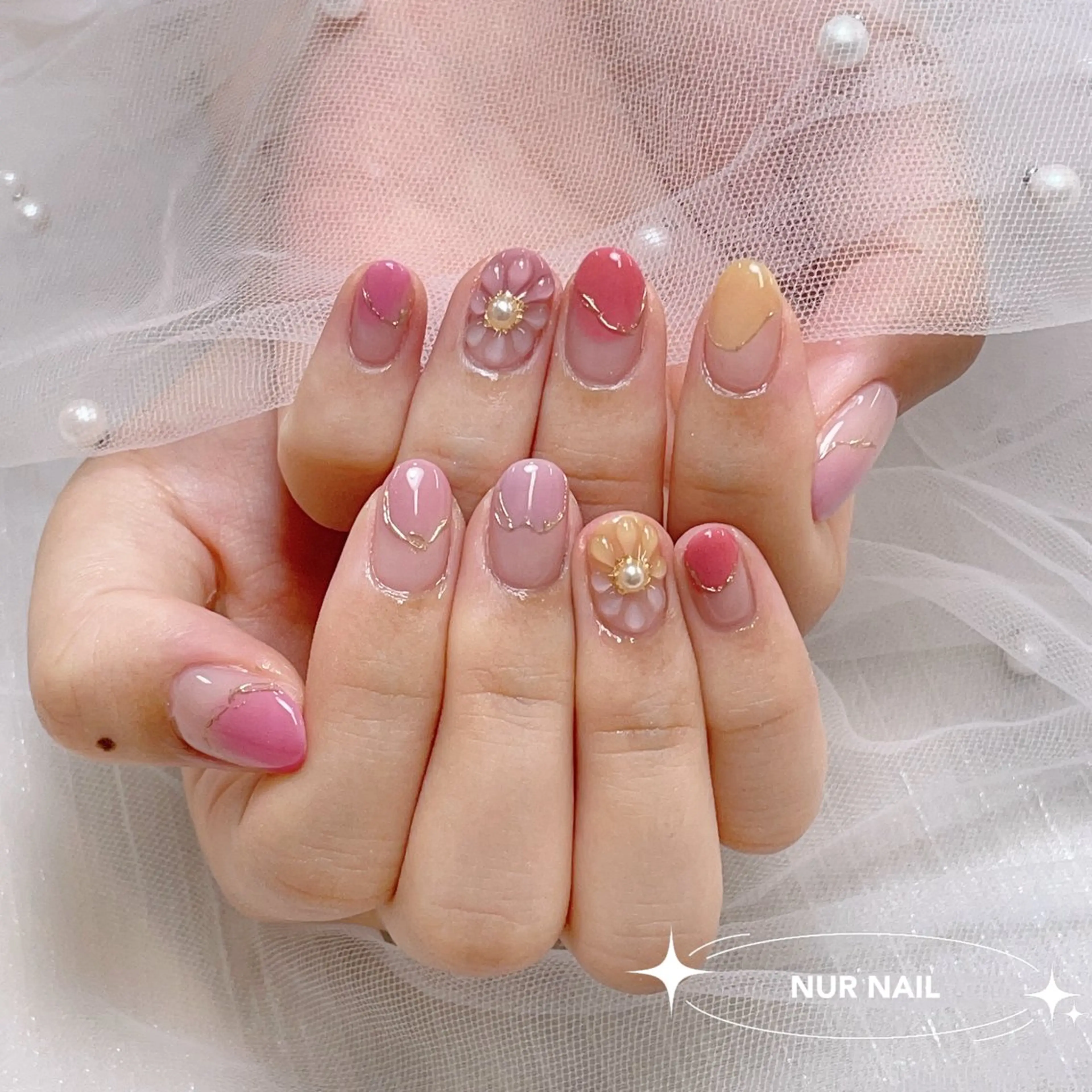 ネイル 🫧NUR NAIL✨のネイルデザイン