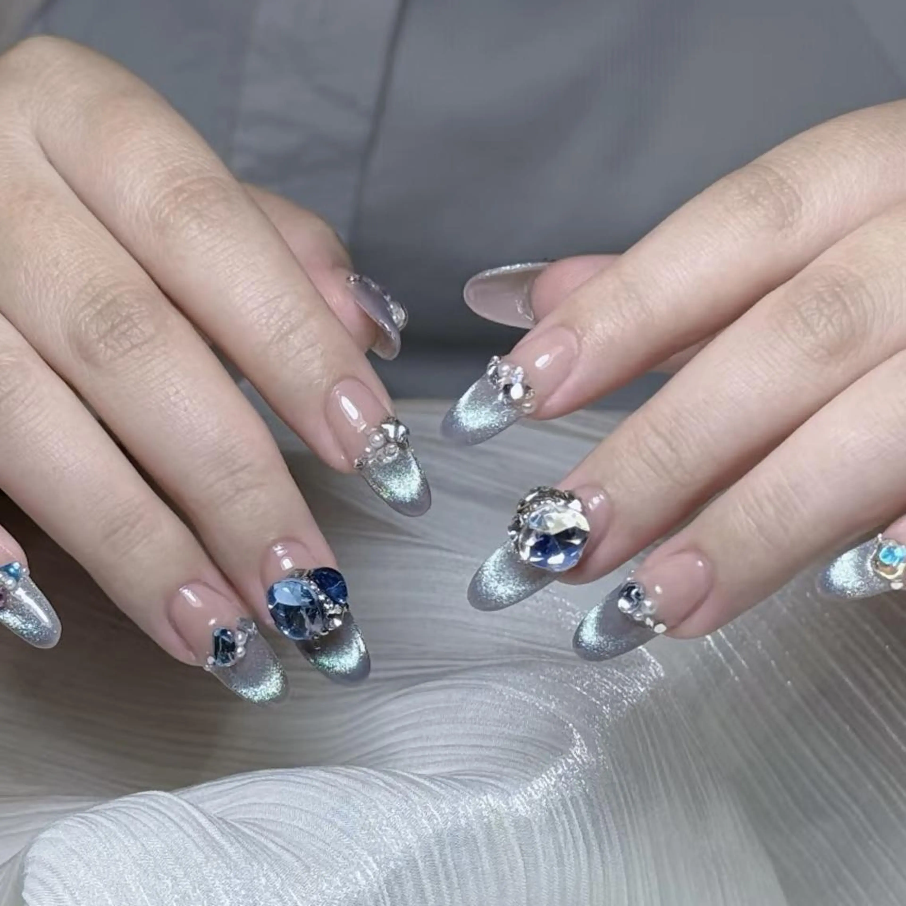 ネイル ハンドネイル ハンドケア DEMAIN- 🌹のネイルデザイン