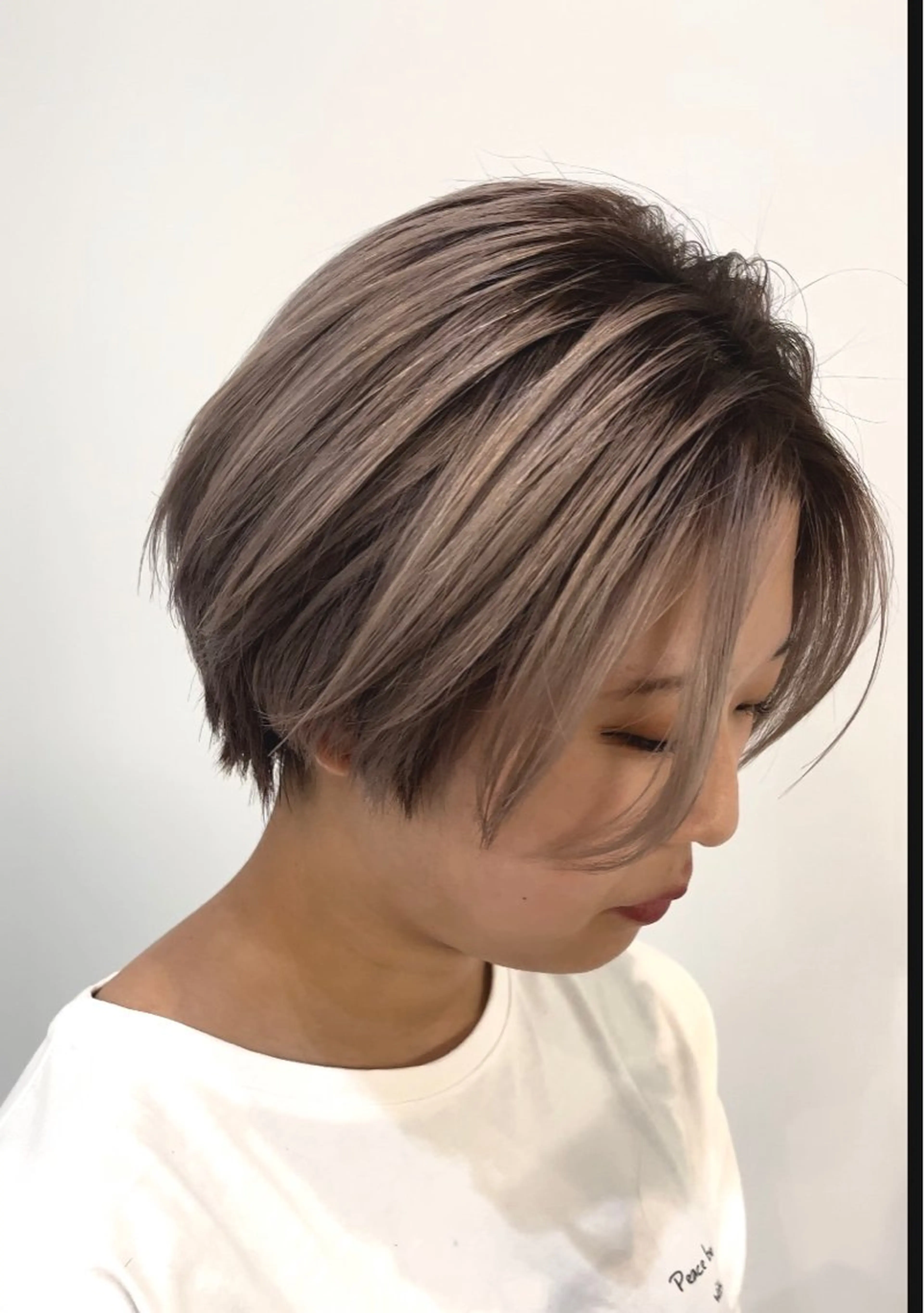 カラー BEEST所属・ate 【暖色/ハイトーン】のヘアスタイル