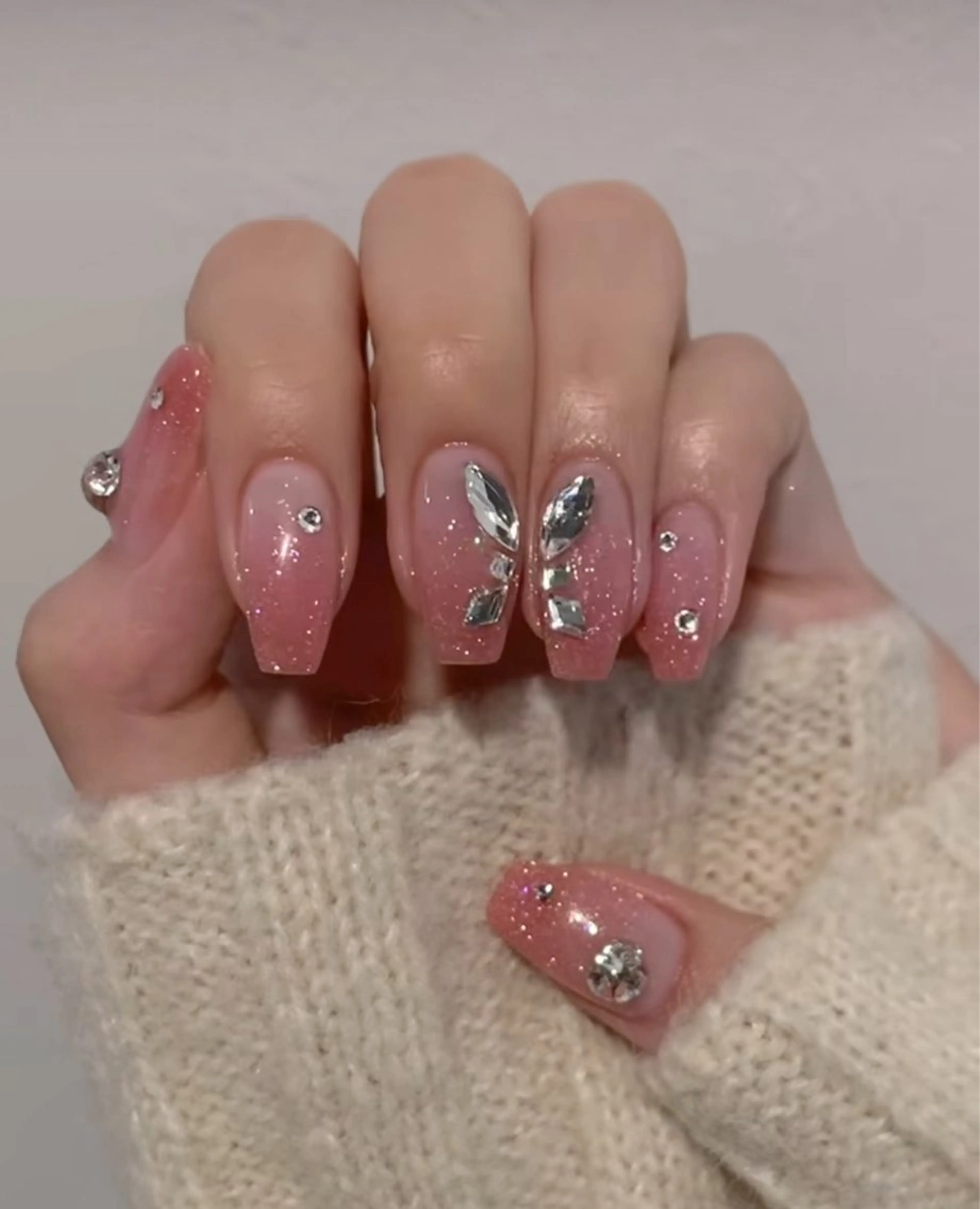 ネイル HIN NAILのネイルデザイン