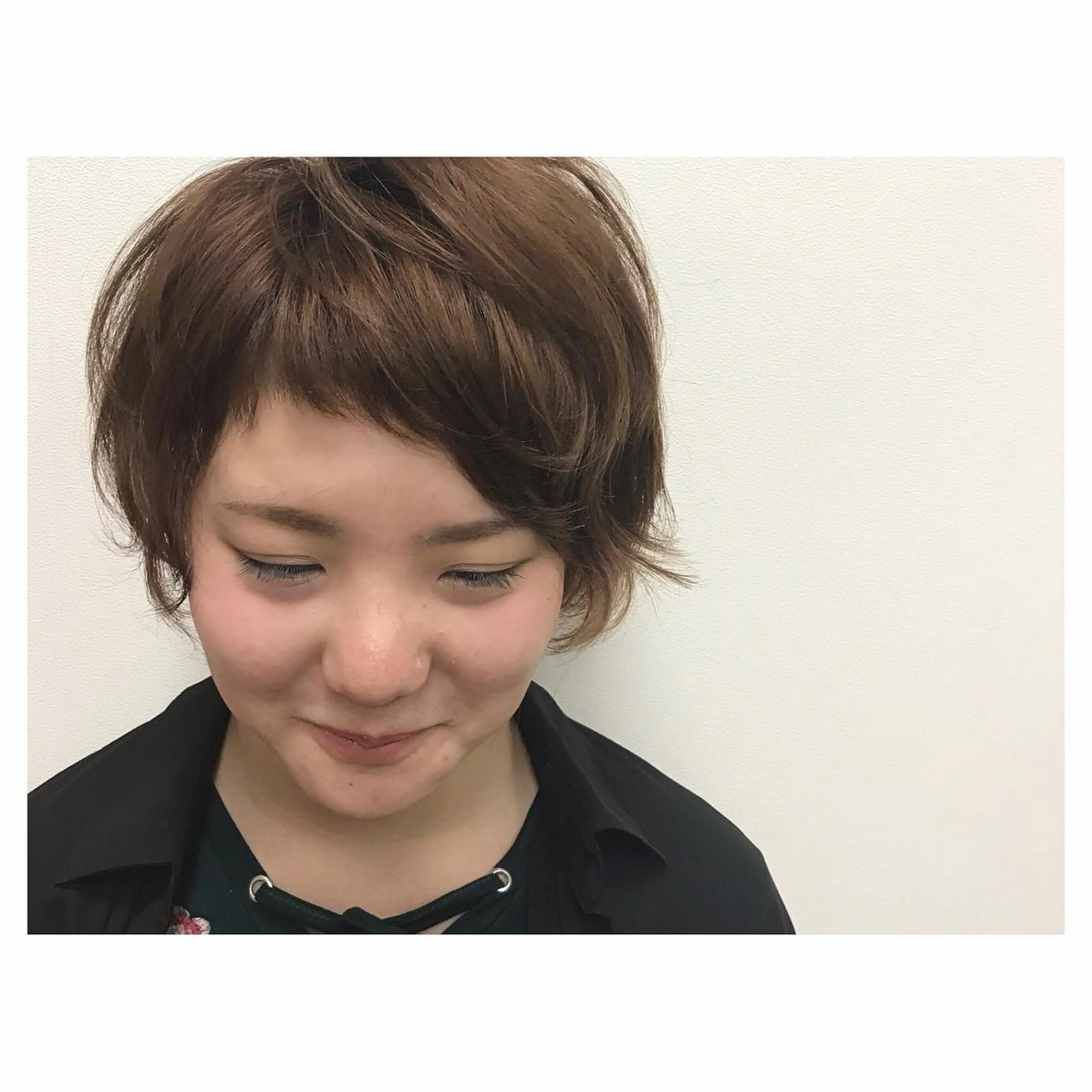 ショート パーマ ショートボブ ボブ ショートヘア ﾊｲﾄｰﾝ/ｼｮｰﾄ 村上淳乃🐥のヘアスタイル