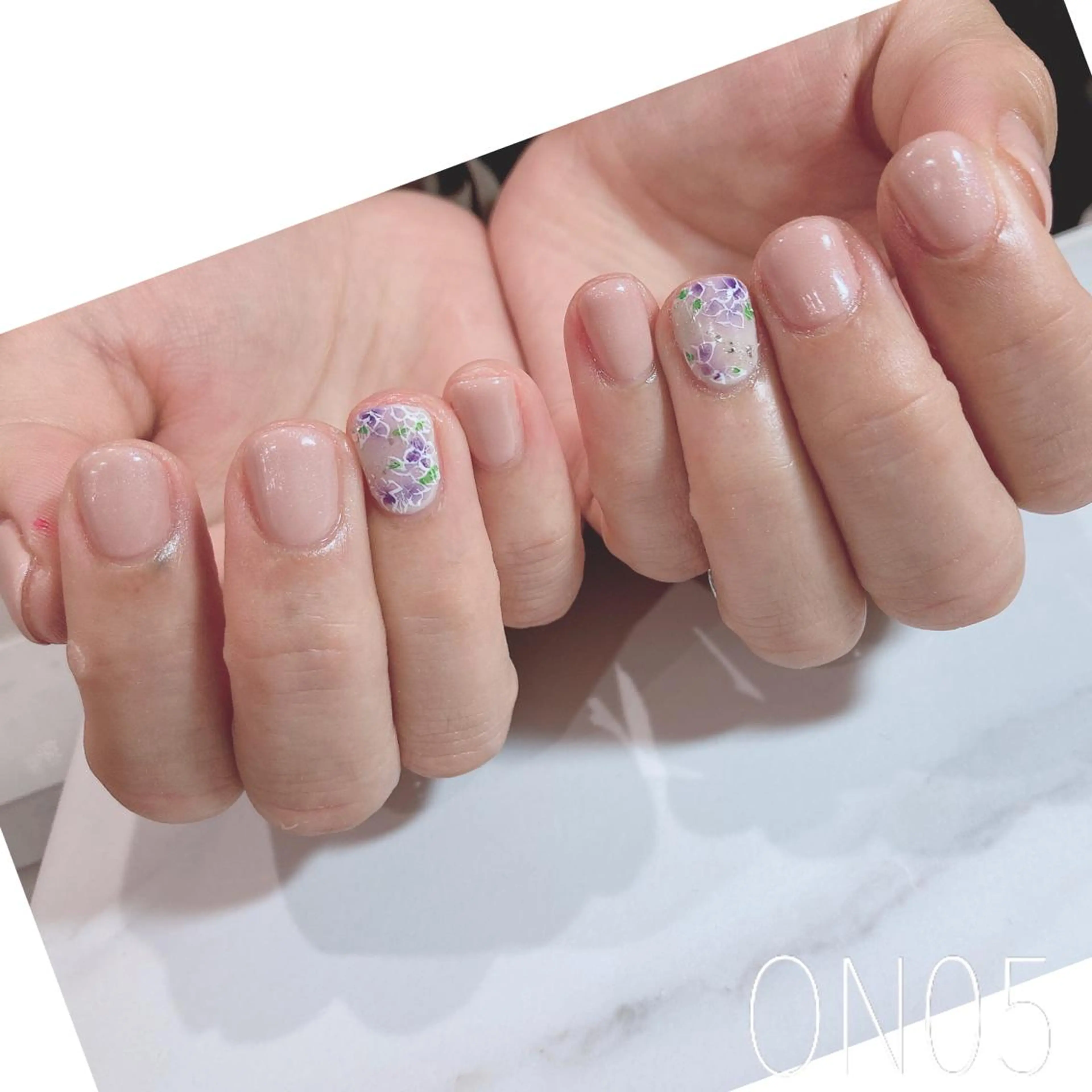 ネイル 園 寛子 （ネイリスト）のネイルデザイン