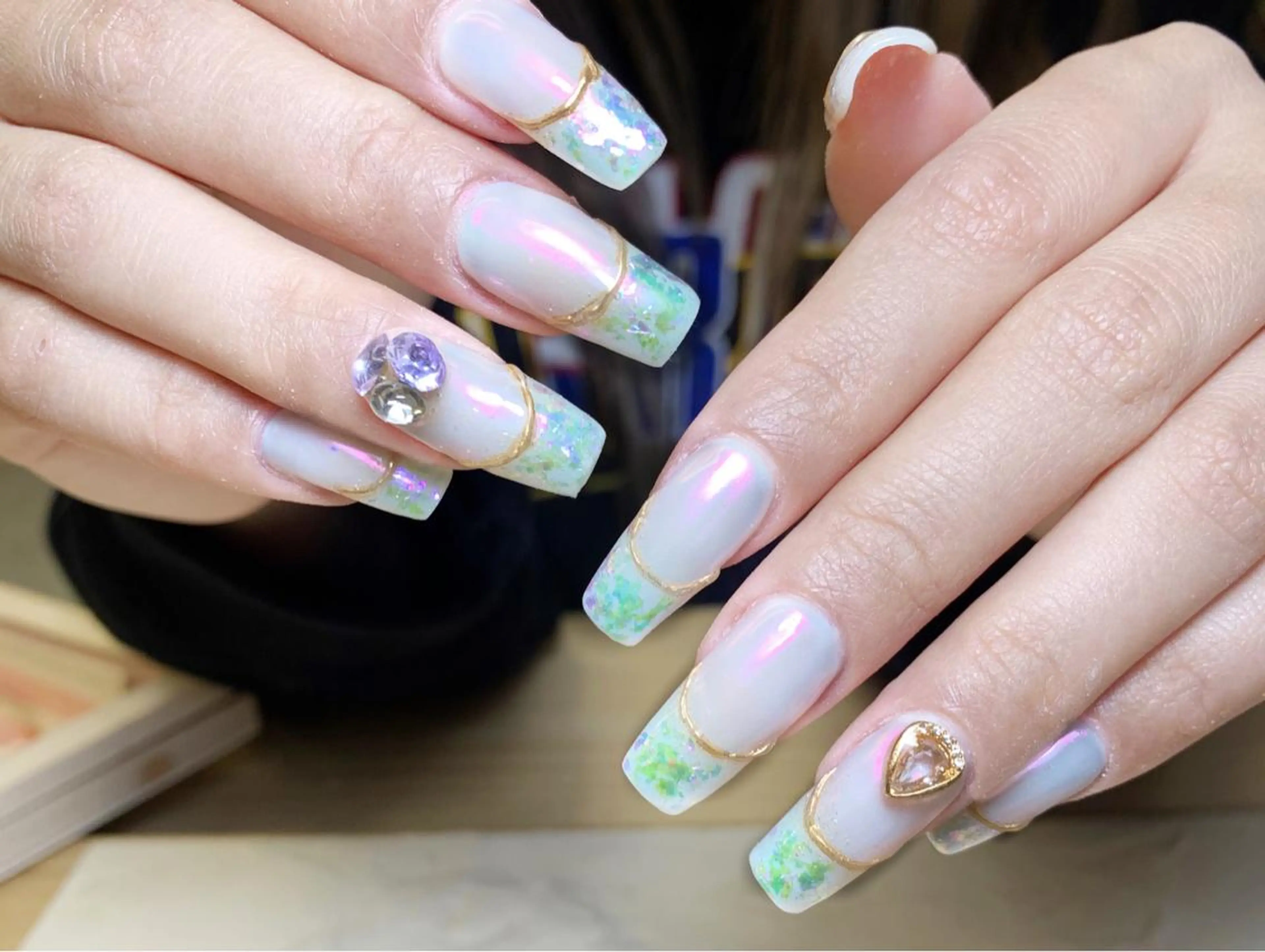 ネイル フレンチネイル ガラスフレンチ ミラーネイル musee art所属・Musee art 亀戸店のネイルデザイン