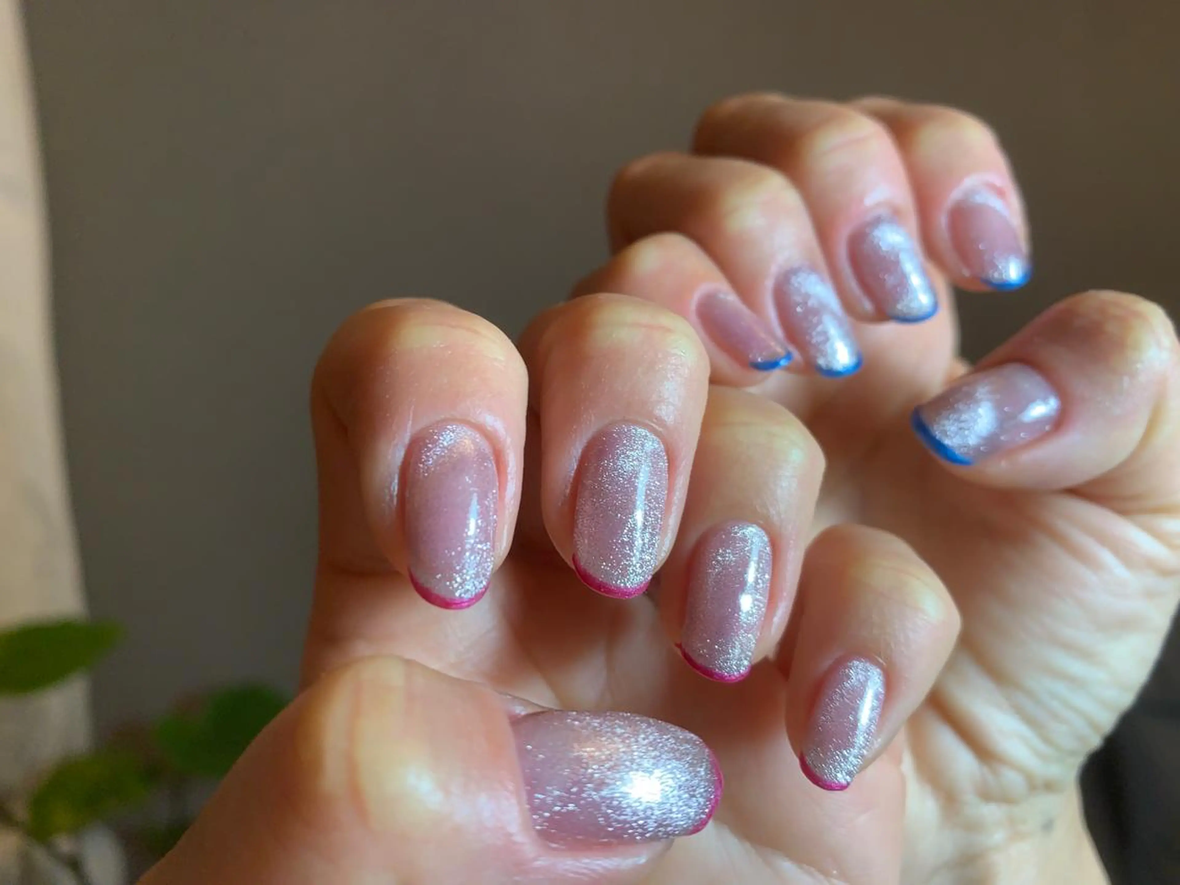 ネイル ハンドネイル 手塚 里奈のネイルデザイン