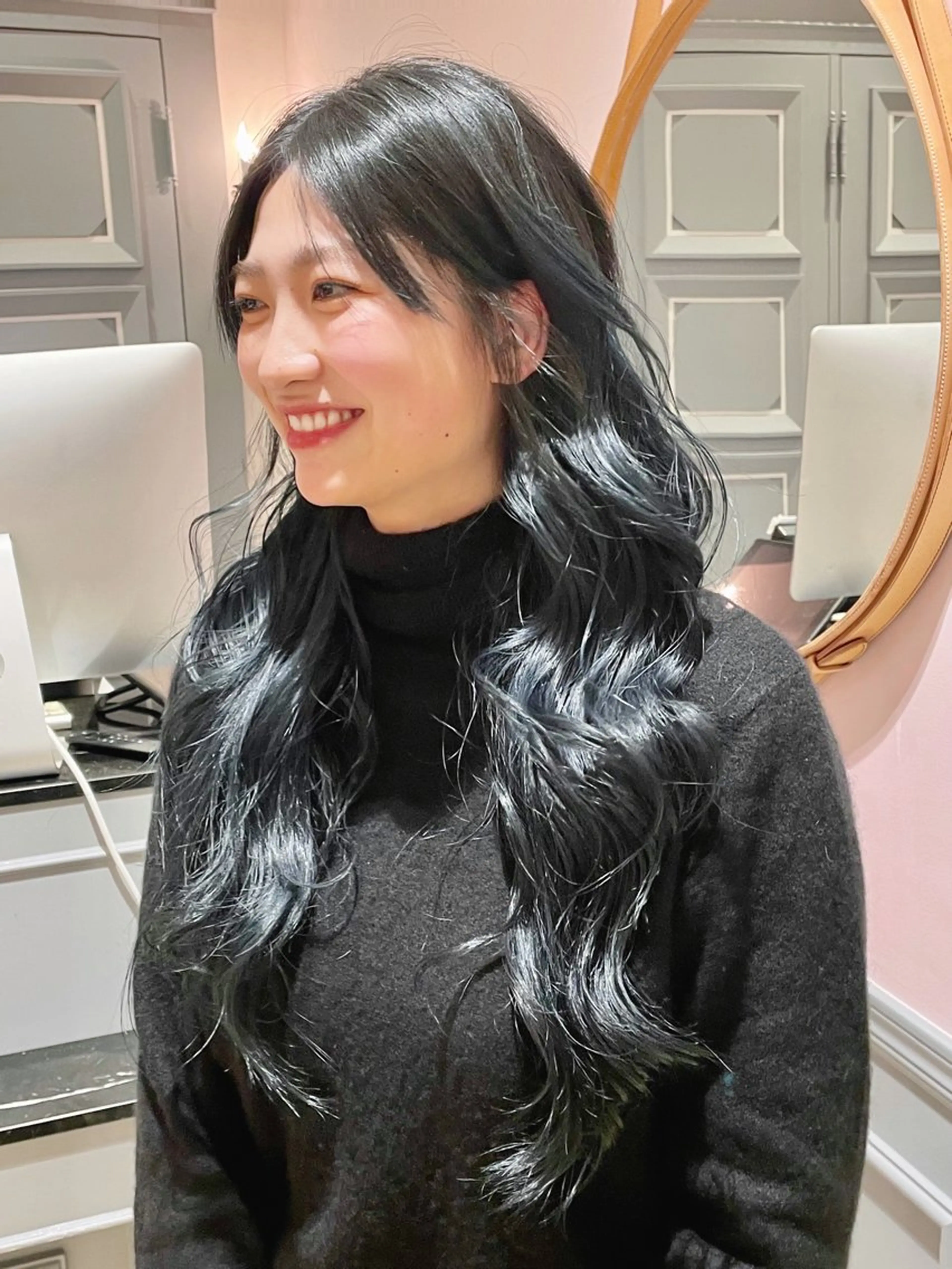 ロング カラー カットモデル ヨネダのヘアスタイル