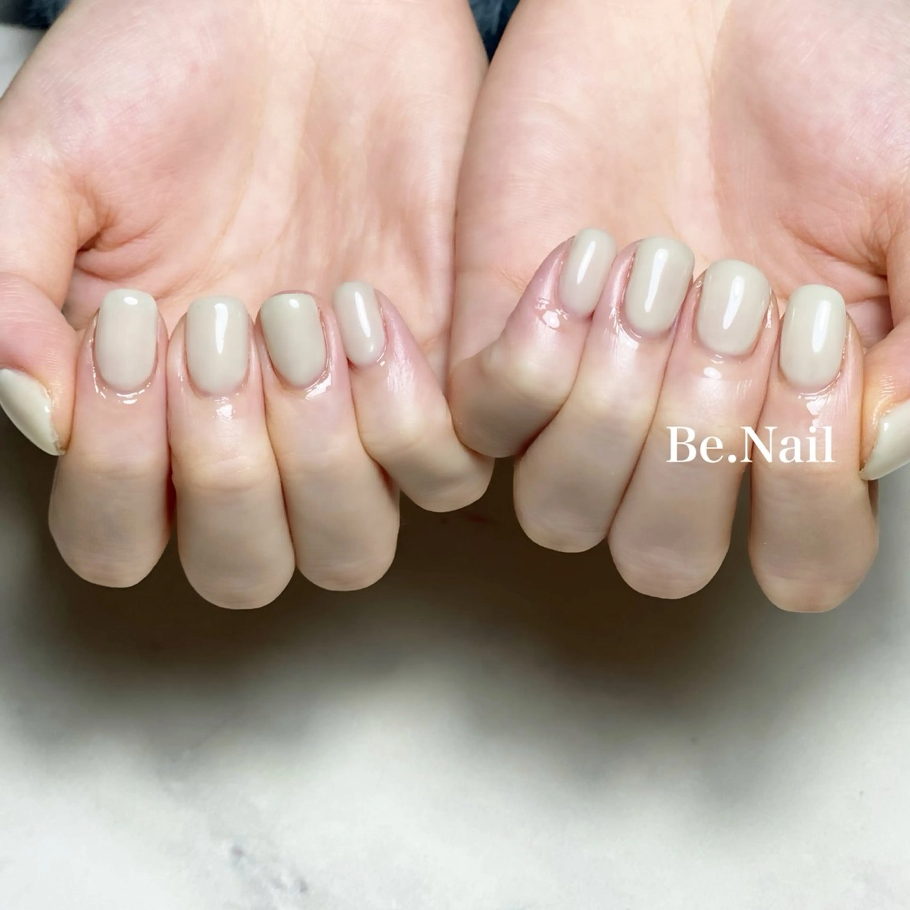 ネイル ジェルネイル グリーン ワンカラーネイル シンプルネイル Be. Nailのネイルデザイン