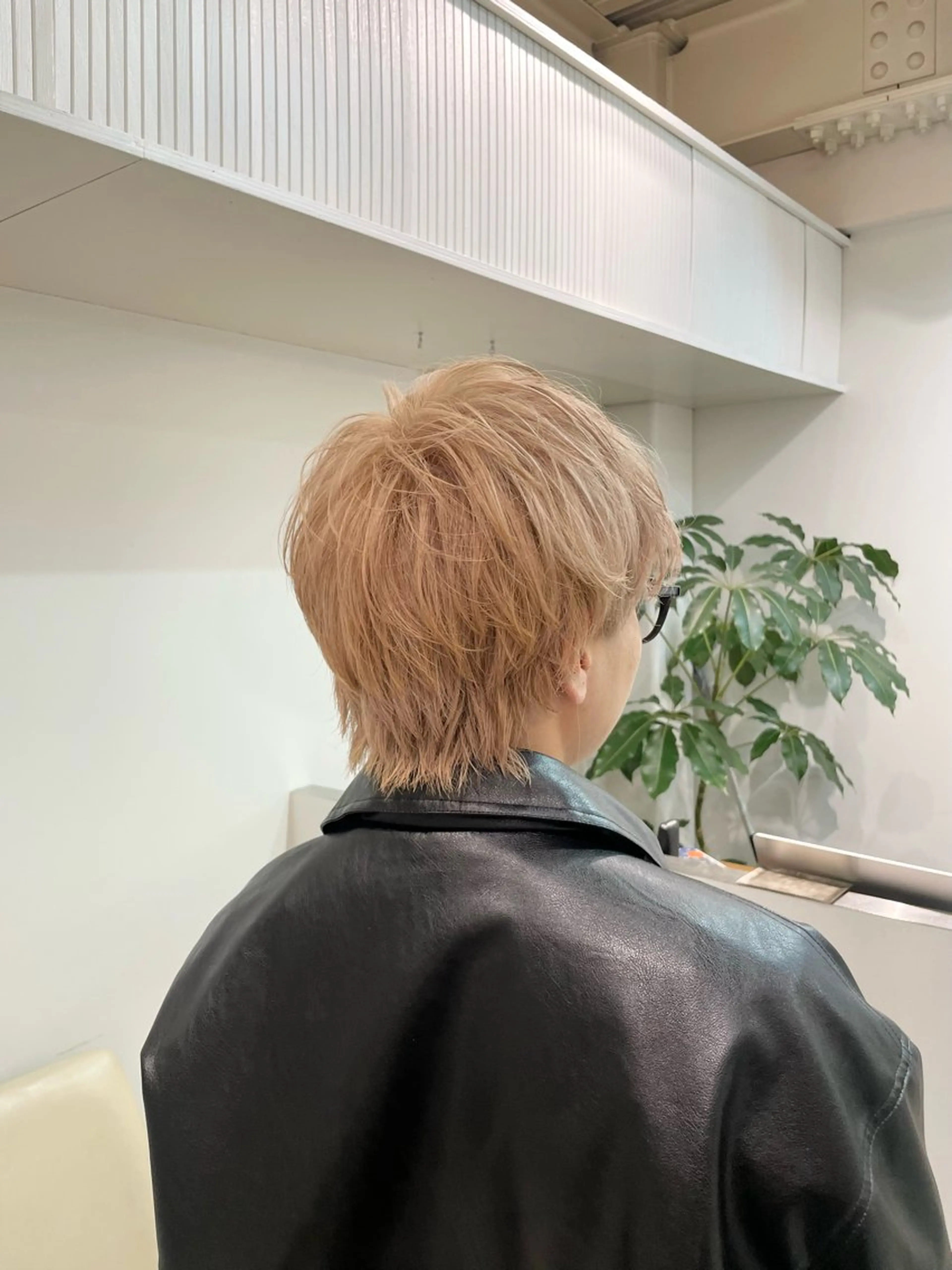 ミディアム ヘアカラー 石崎 啓太のヘアスタイル