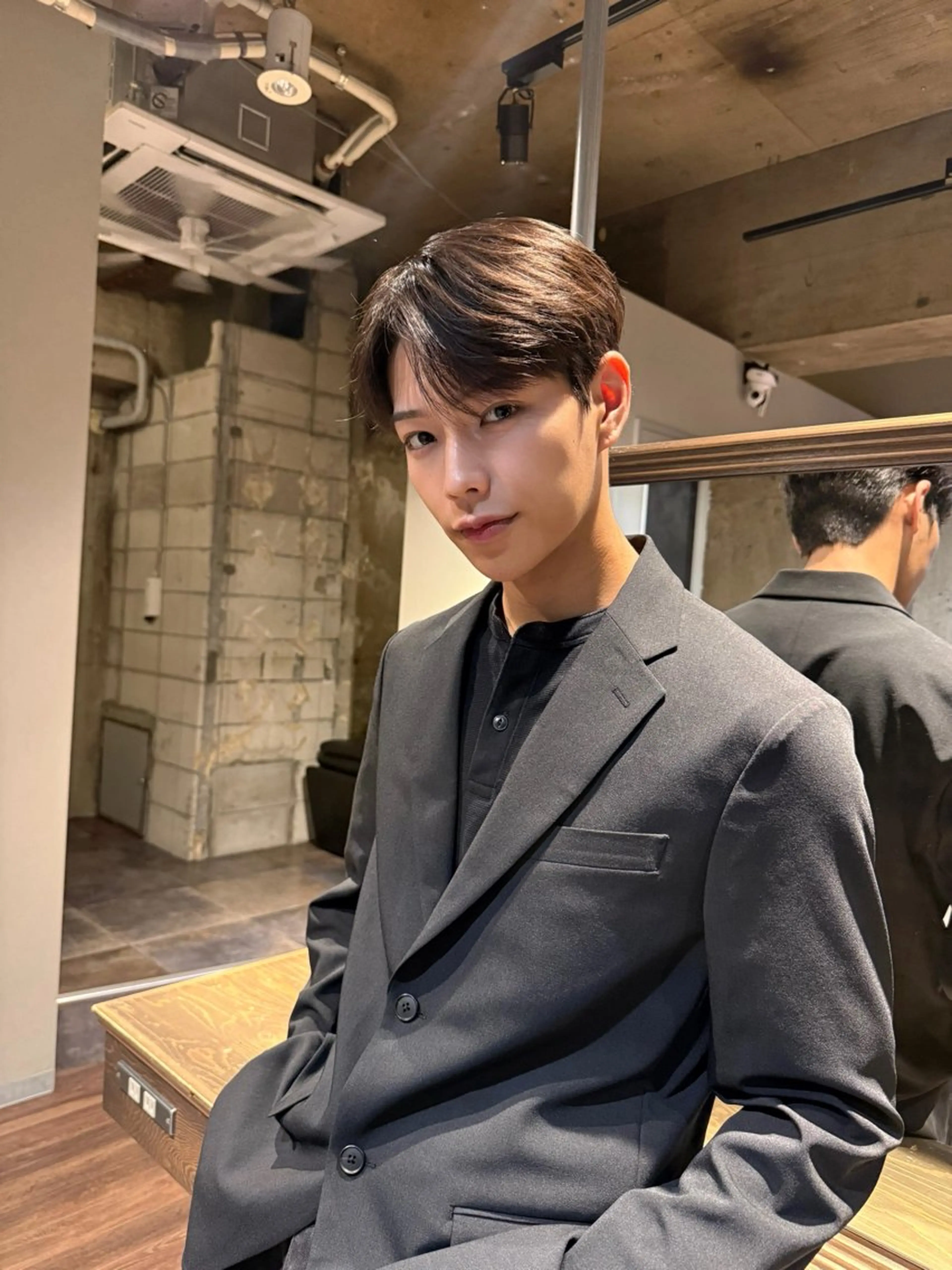 ショート パーマ メンズ センターパート ダウンパーマ メンズパーマ ニュアンスパーマ メンズ/佐藤 恒輝のヘアスタイル