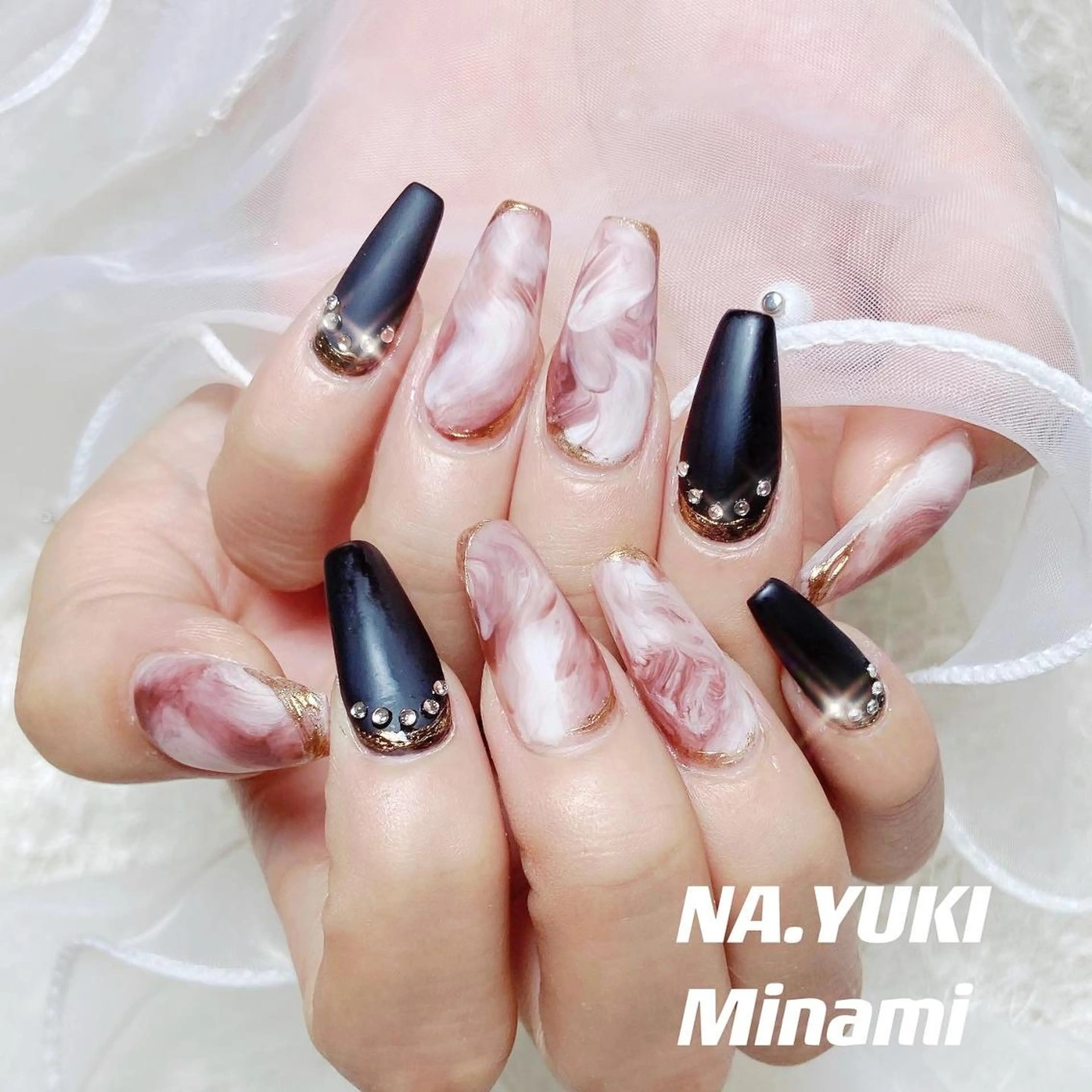 ネイル ハンドネイル ハンドケア ✨NA.YUKI ナユキ✨のネイルデザイン