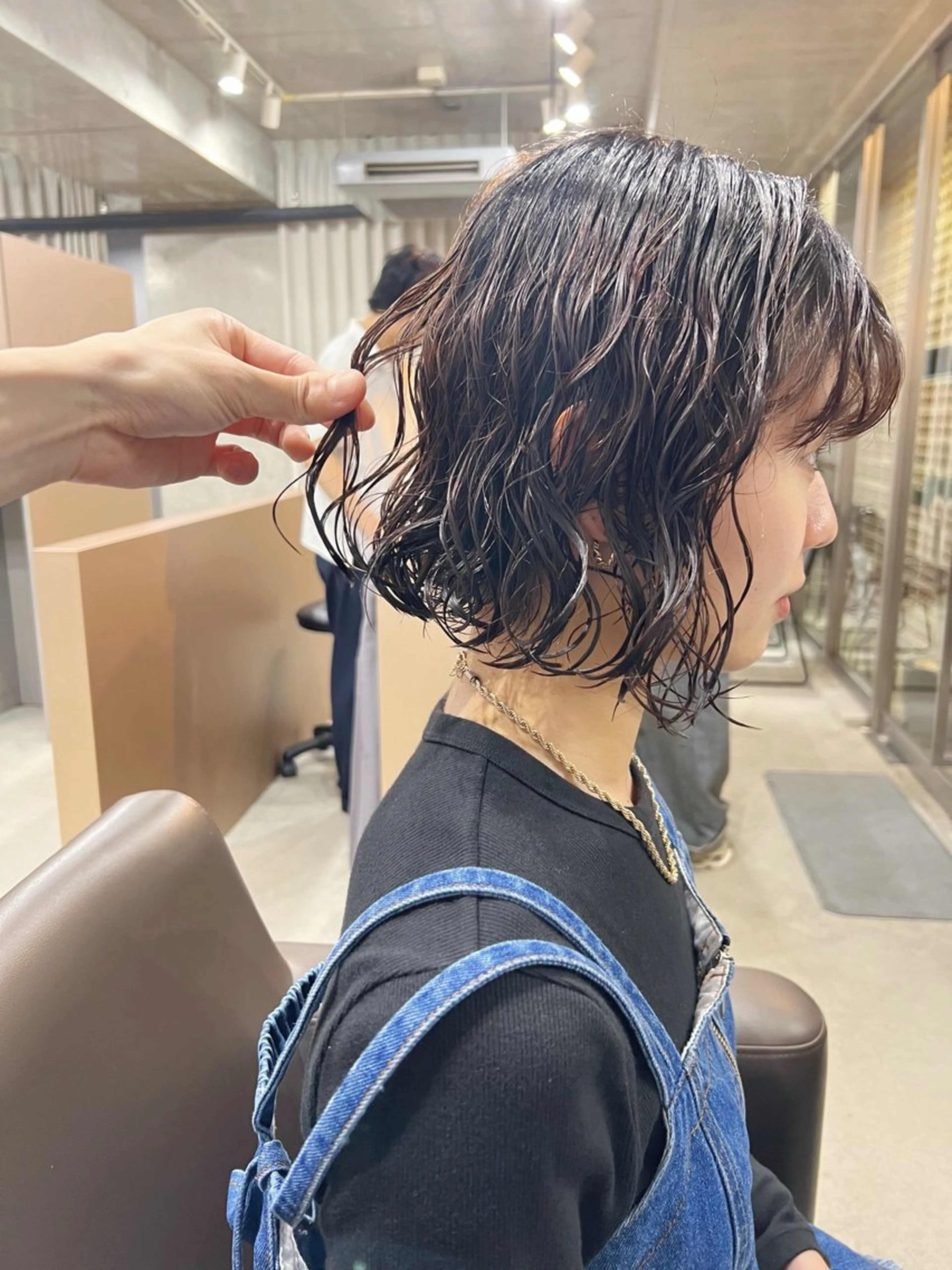 ショート パーマ ボブパーマコテ巻き風 パーマNo1深江秀平のヘアスタイル