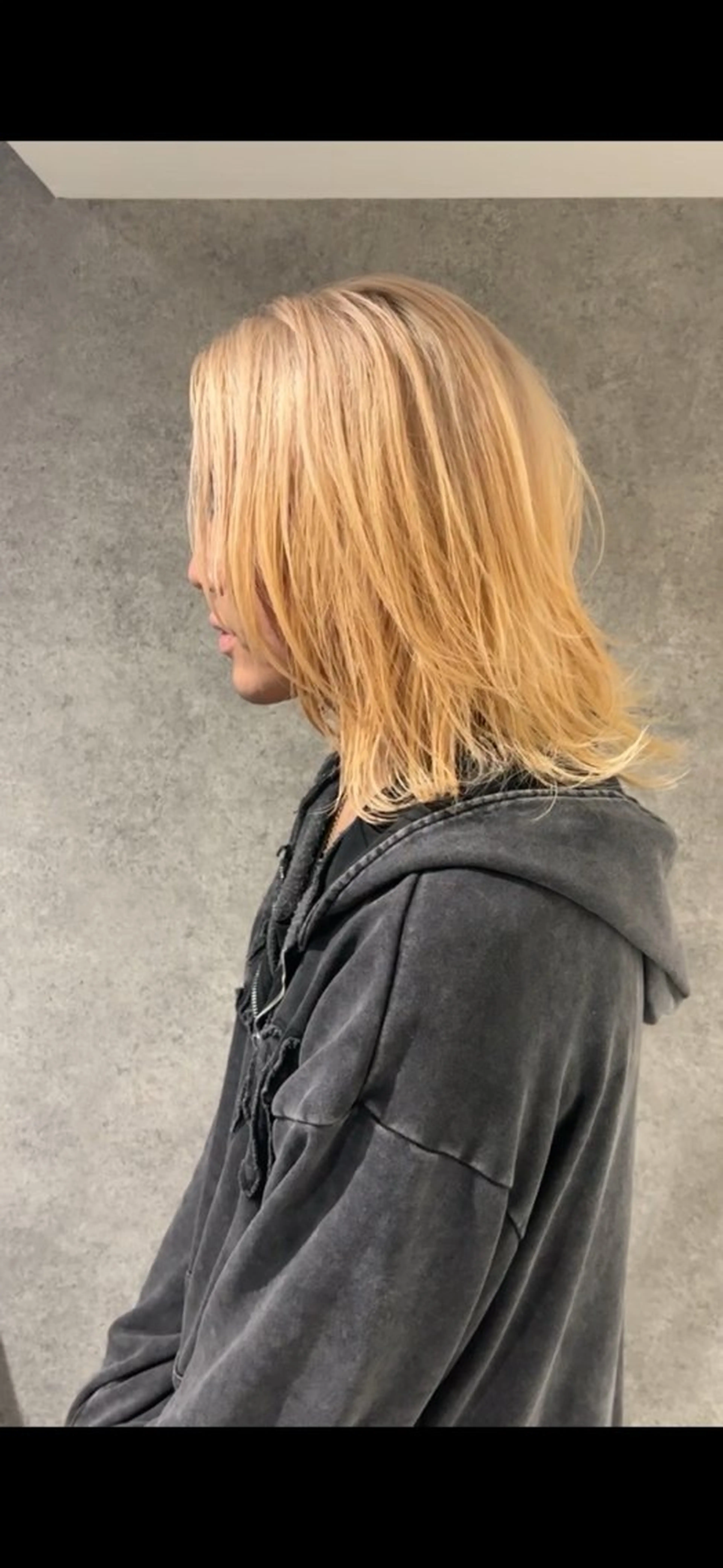 ロング カラー メンズ メンズブリーチ ブリーチ ブロンド ケアブリーチ カット ヘアカラー トリートメント りんと/メンズ特化/ フェード×パーマのヘアスタイル