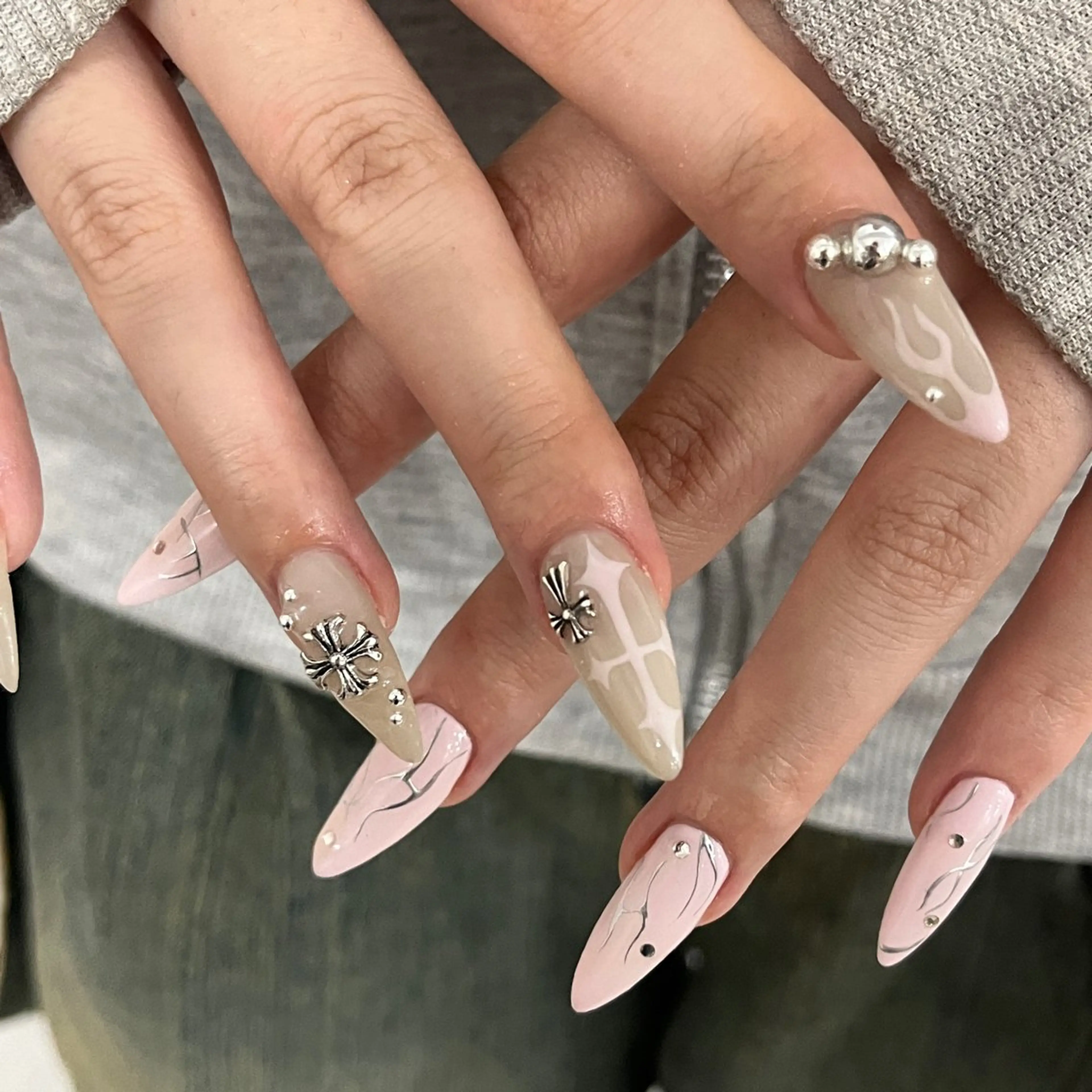 ネイル HYMY所属・HYMY 【ヒーミー】のネイルデザイン