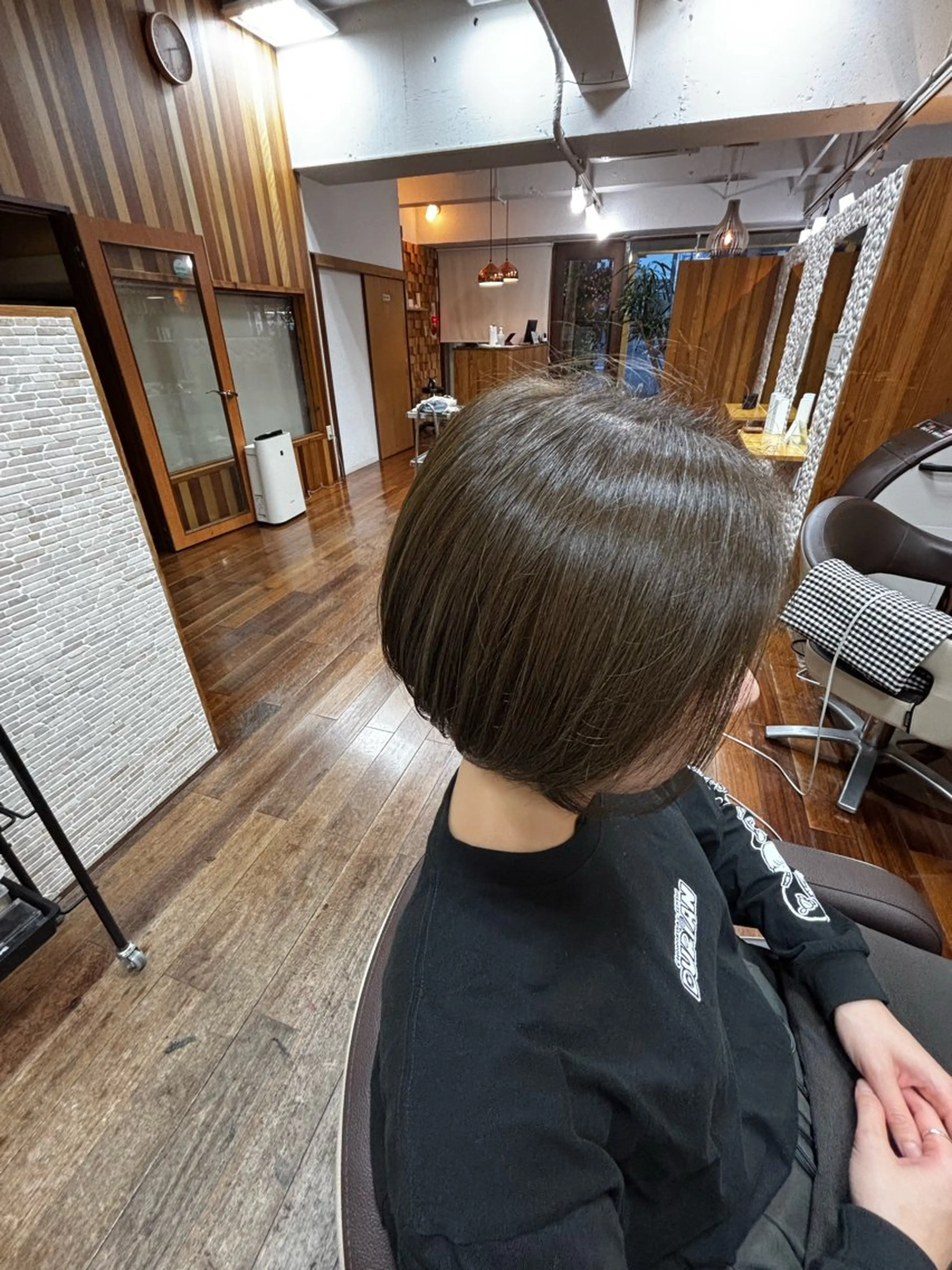 ショート アッシュ ボブスタイル/ えぐちりほのヘアスタイル