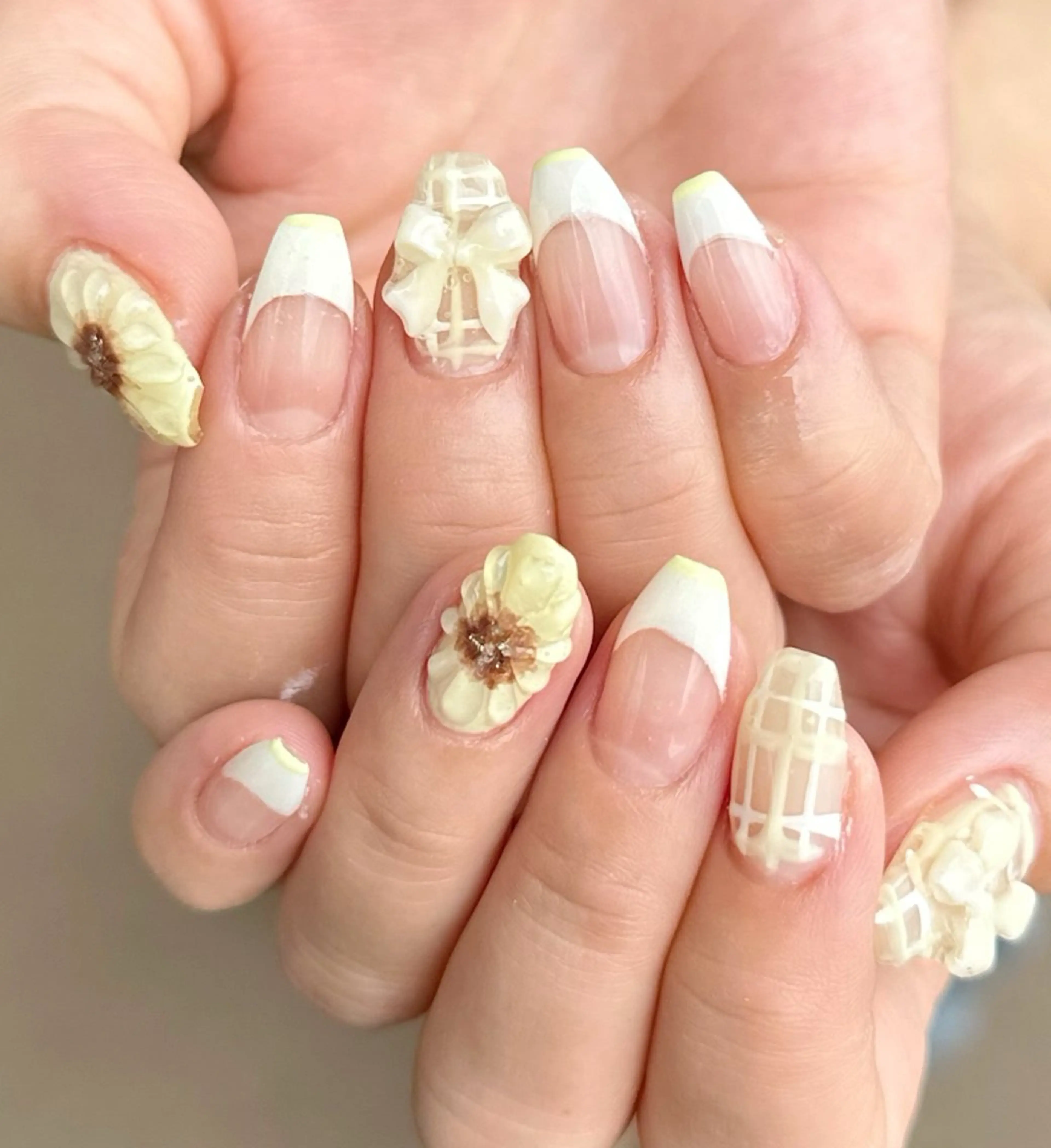 ネイル 新山 聖のネイルデザイン