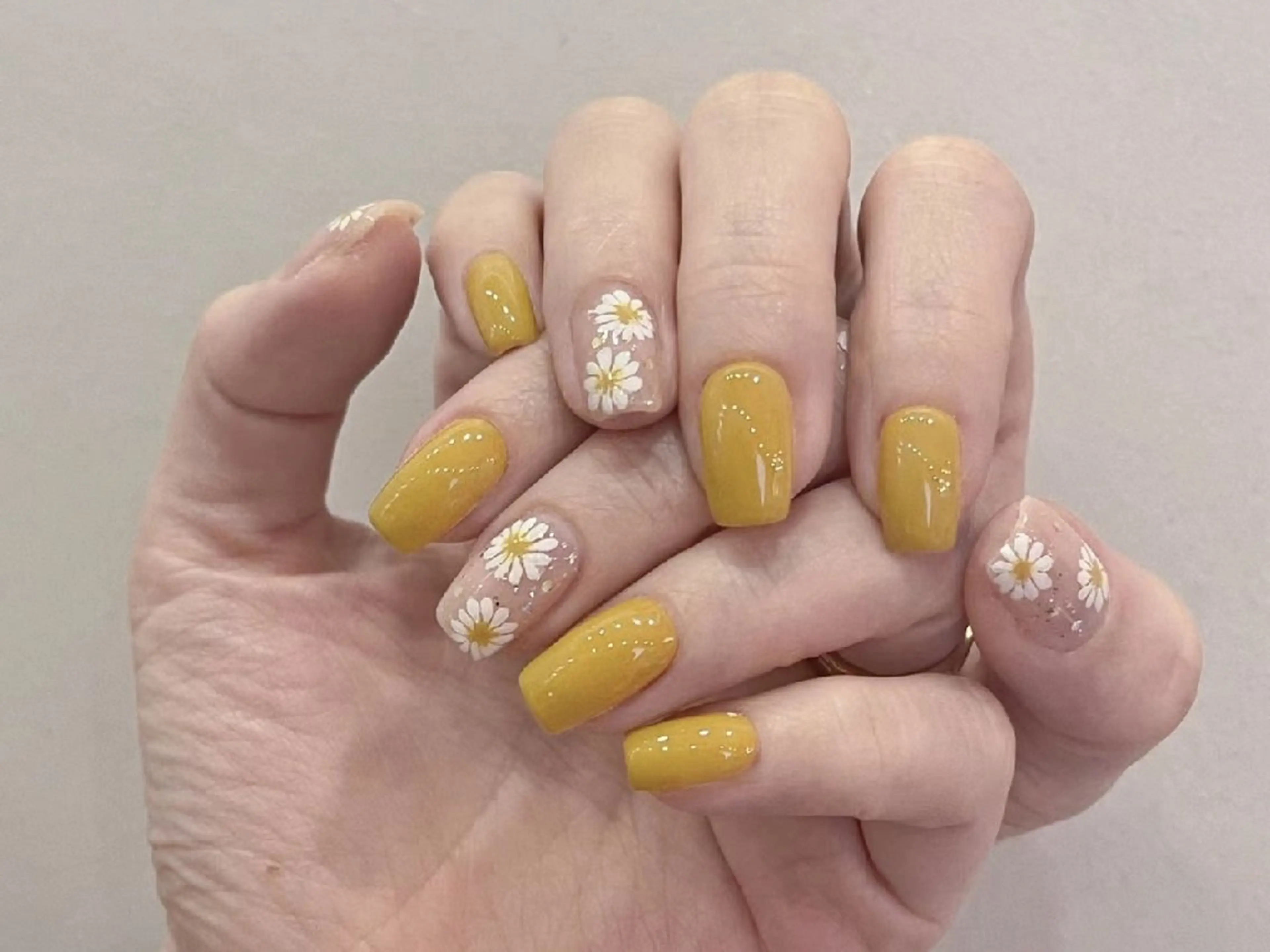 ネイル アートネイル 持ち込み 春ネイル ハンドネイル UM Nail Salonのネイルデザイン