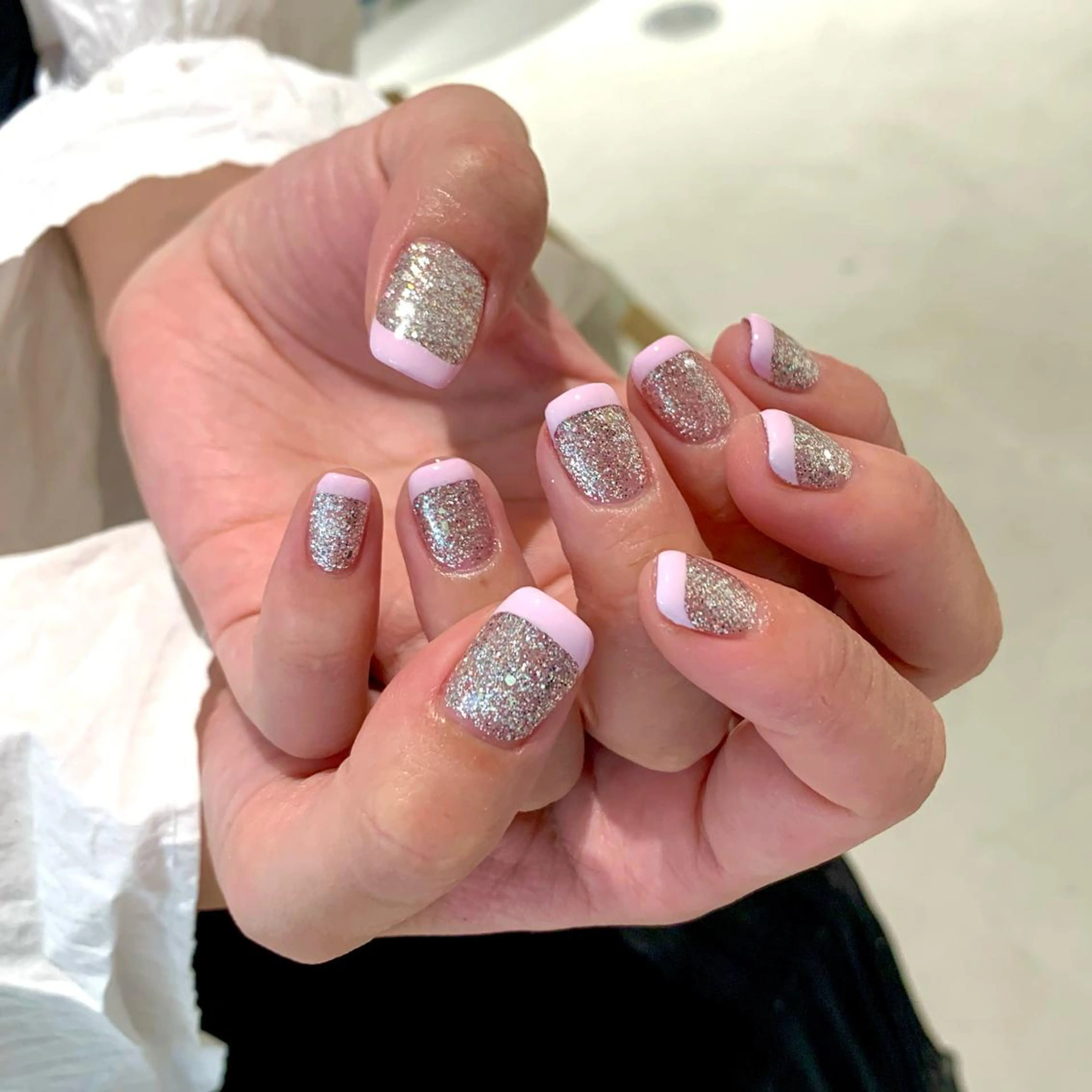 ネイル ハンドネイル ハンドケア esby Loely MIZUKIのネイルデザイン