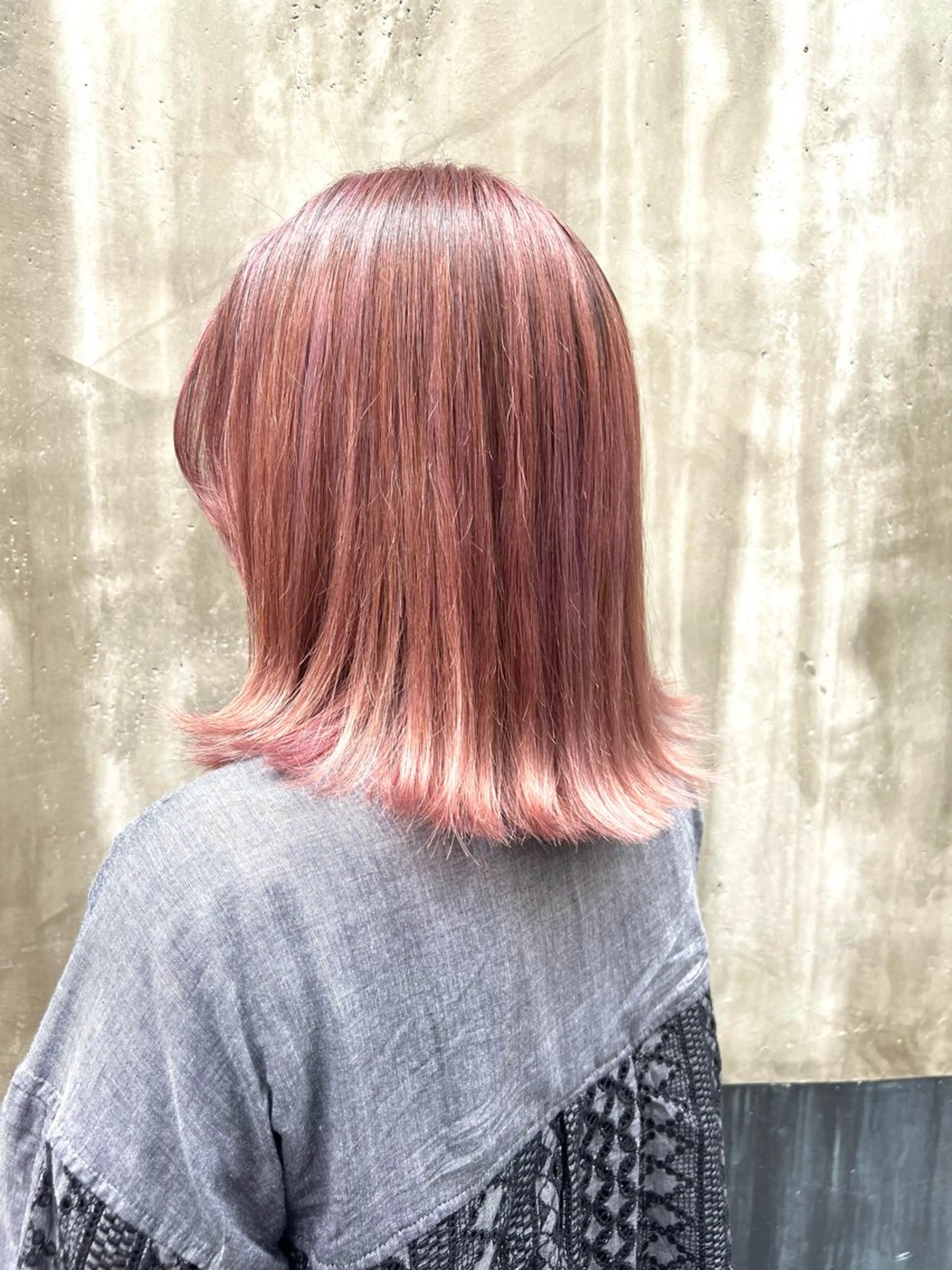 ミディアム カラー ピンクカラー 🍇おぐら めぐみ🍇のヘアスタイル