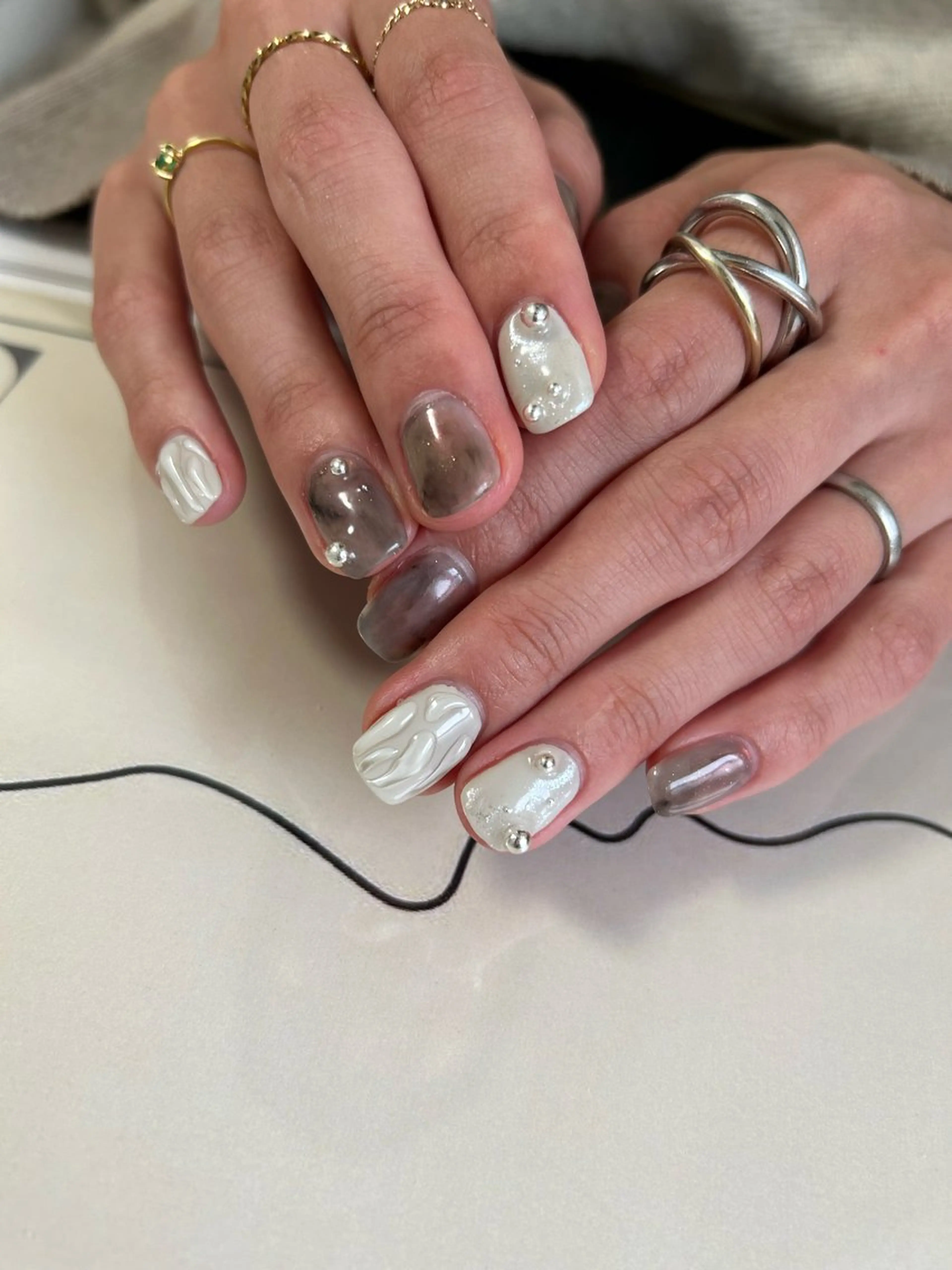 ネイル ハンドネイル Lull ネイル/ HBL/ハンドケアのネイルデザイン