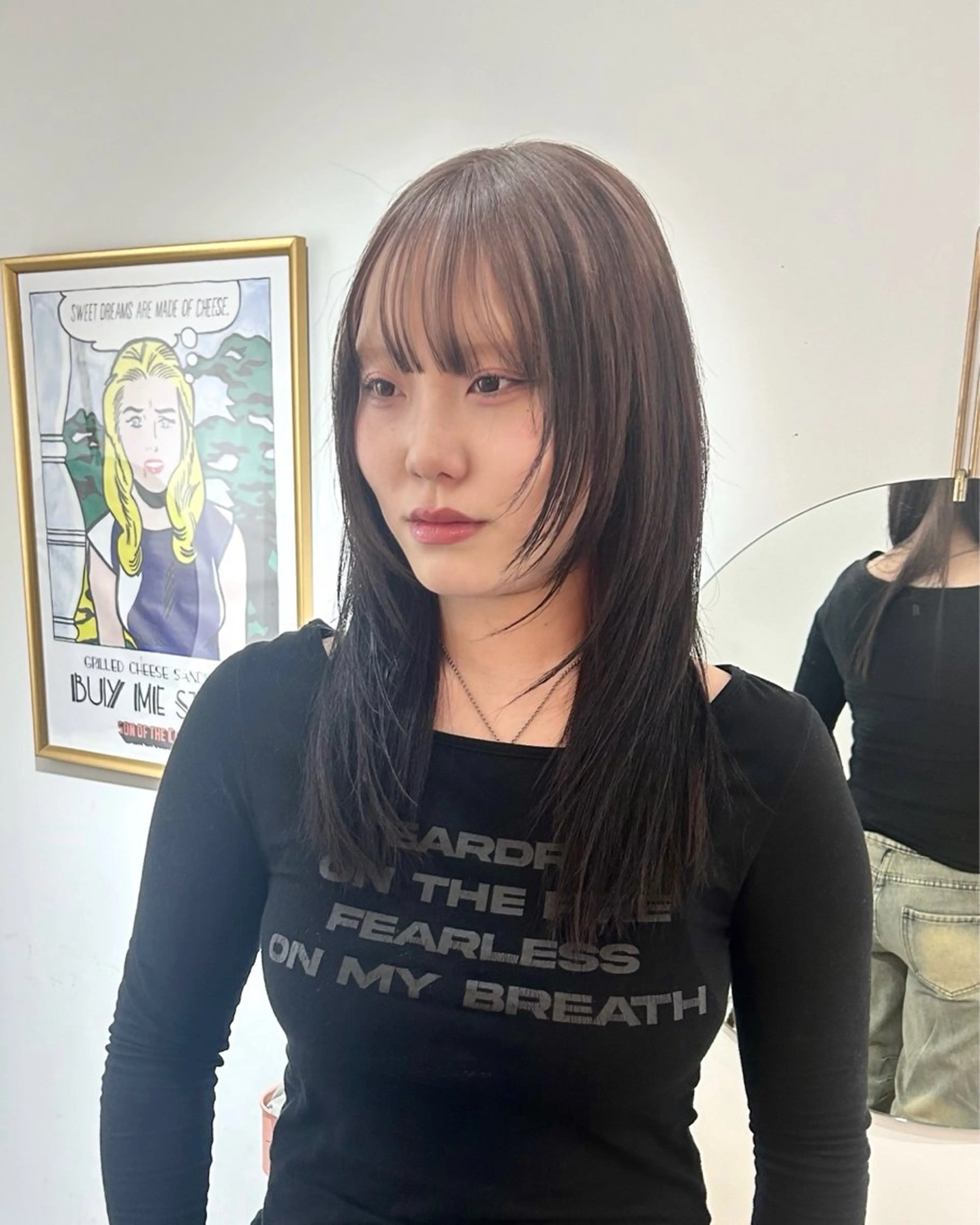 セミロング three所属・yuuna/ 個性派デザインのヘアスタイル