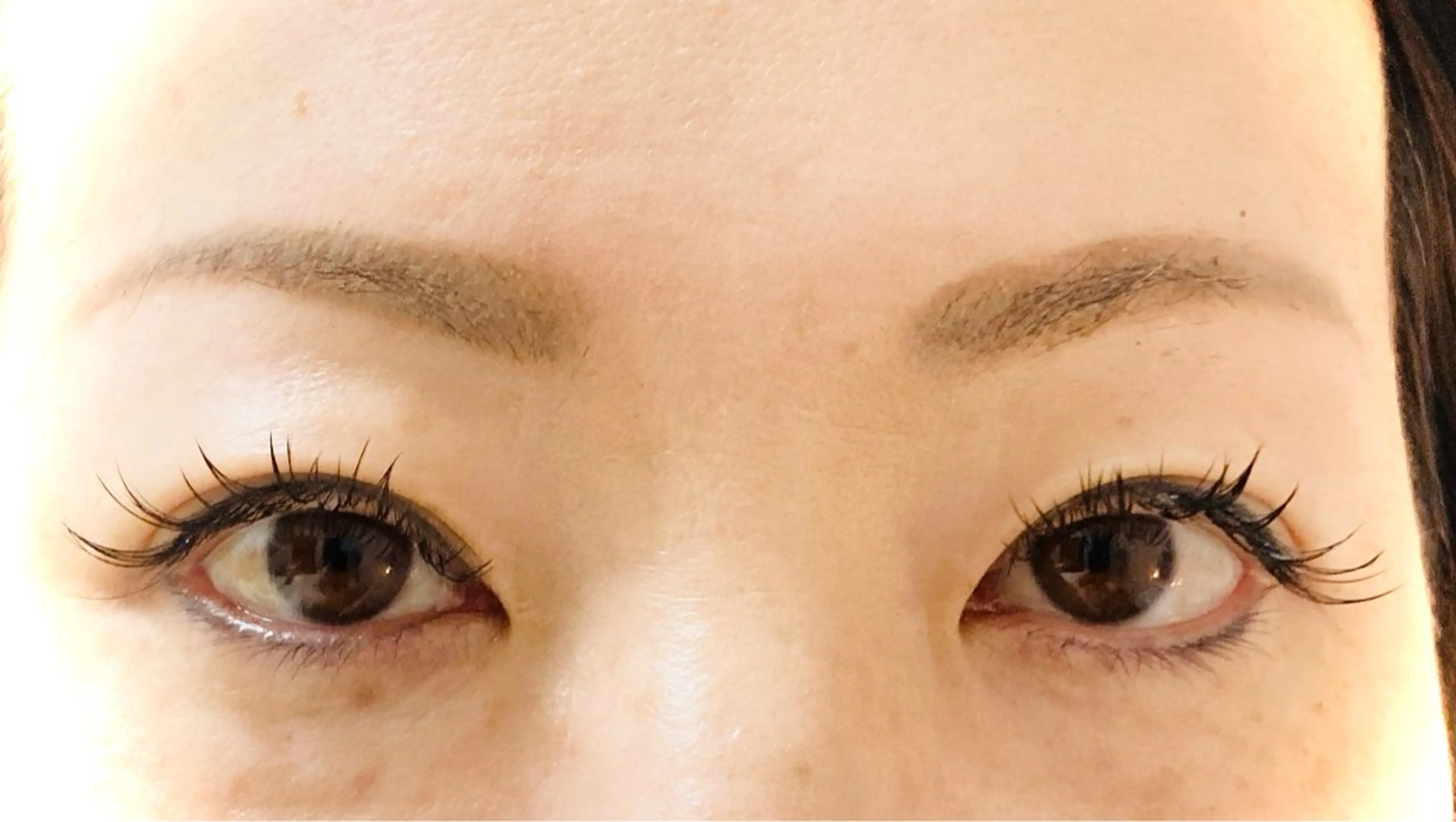 ダブルフラットラッシュ60束モニターモデル🌈の写真