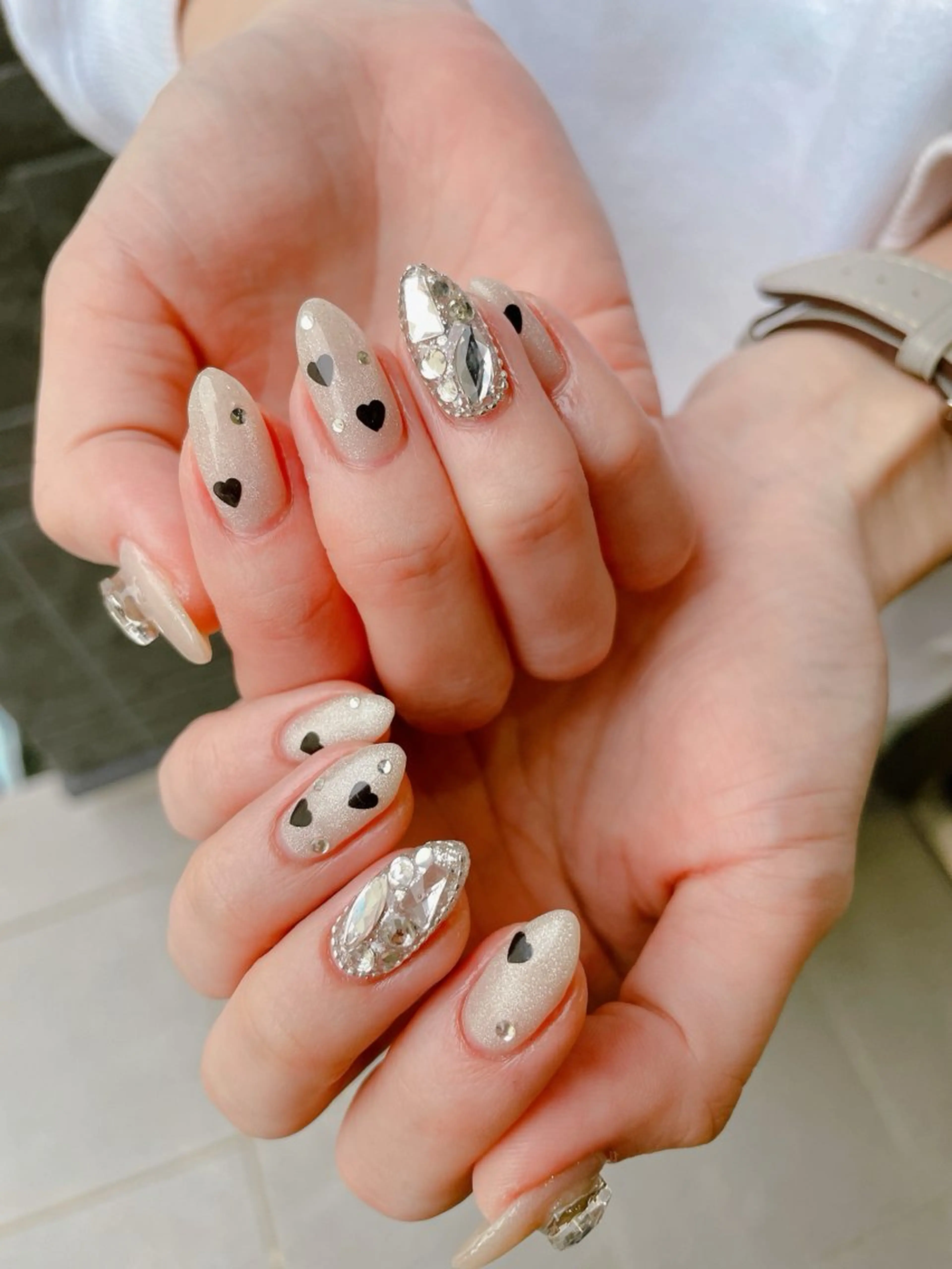 ネイル ハンドネイル nail salon Ni-i-naのネイルデザイン