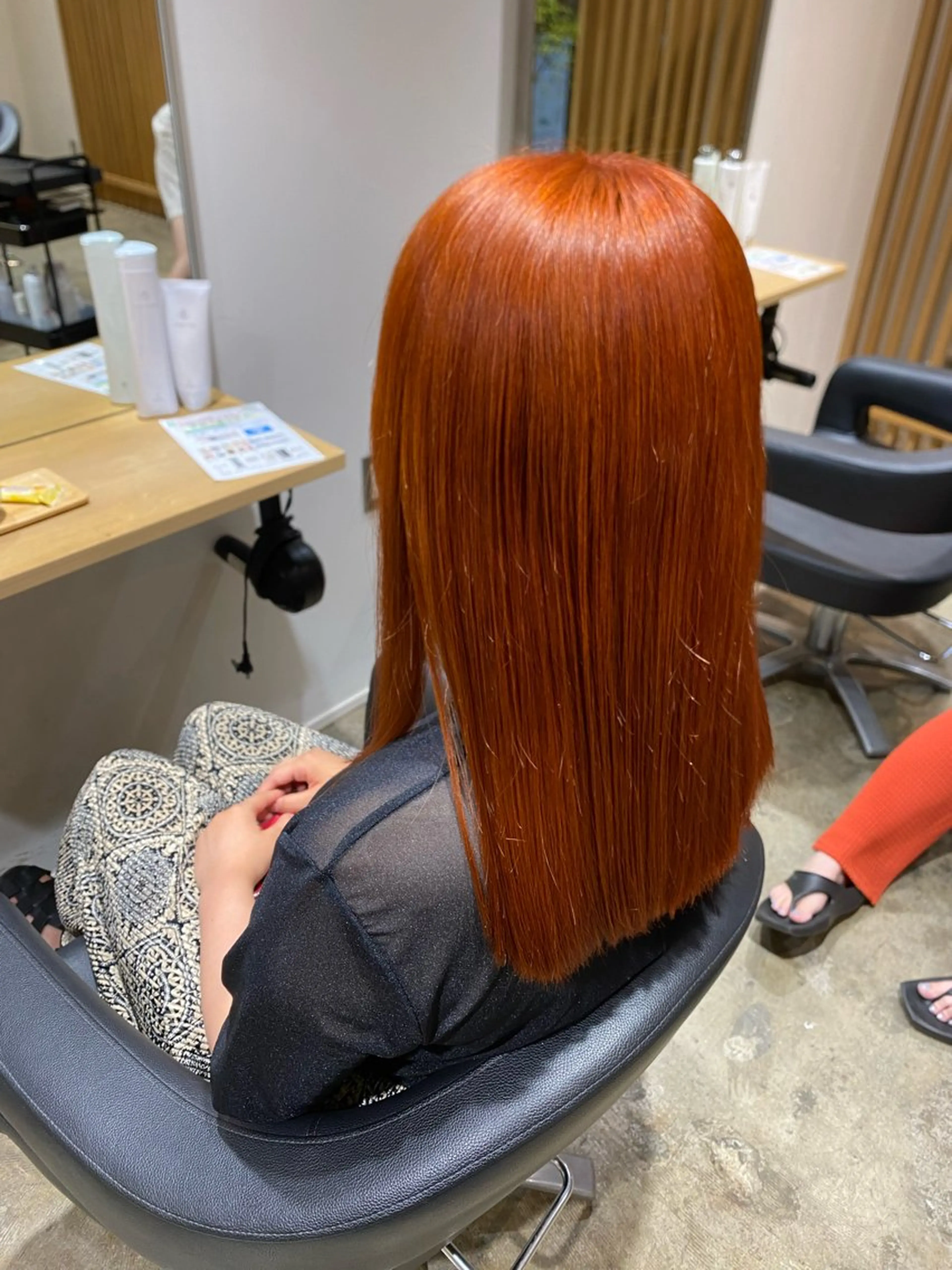 ロング カラー ブリーチ オレンジ 🤎ケアブリーチ/ カット/酸スト🤎のヘアスタイル