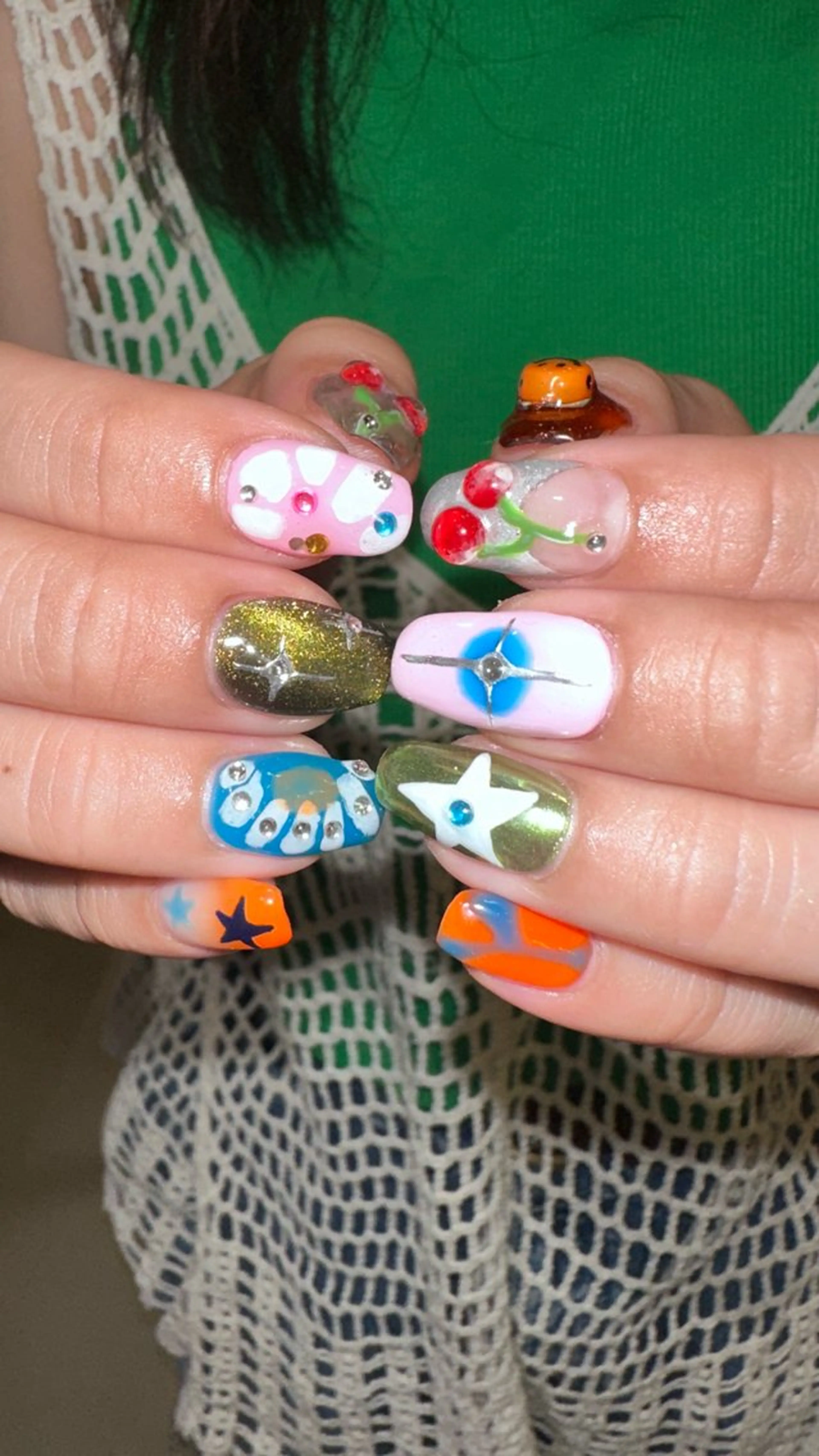 ネイル ハンドネイル 👽個性派ネイル🎀 komachiのヘアスタイル