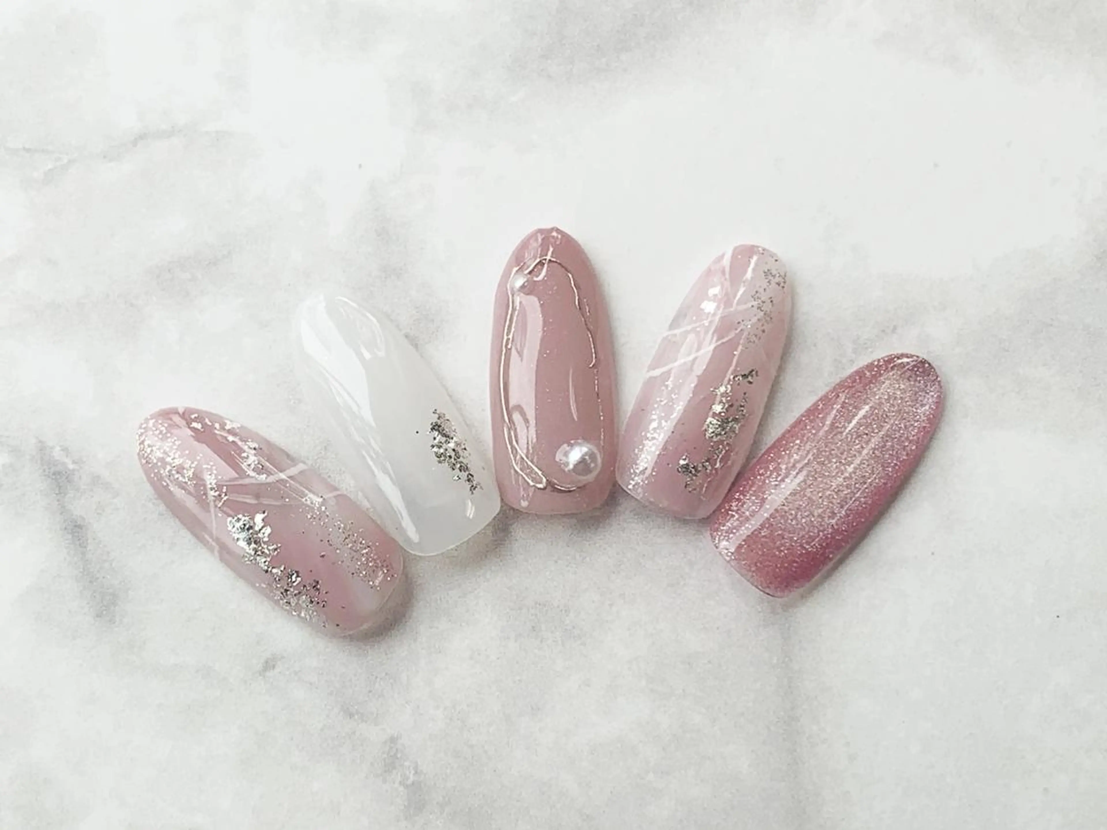 ネイル orbe 立石のネイルデザイン