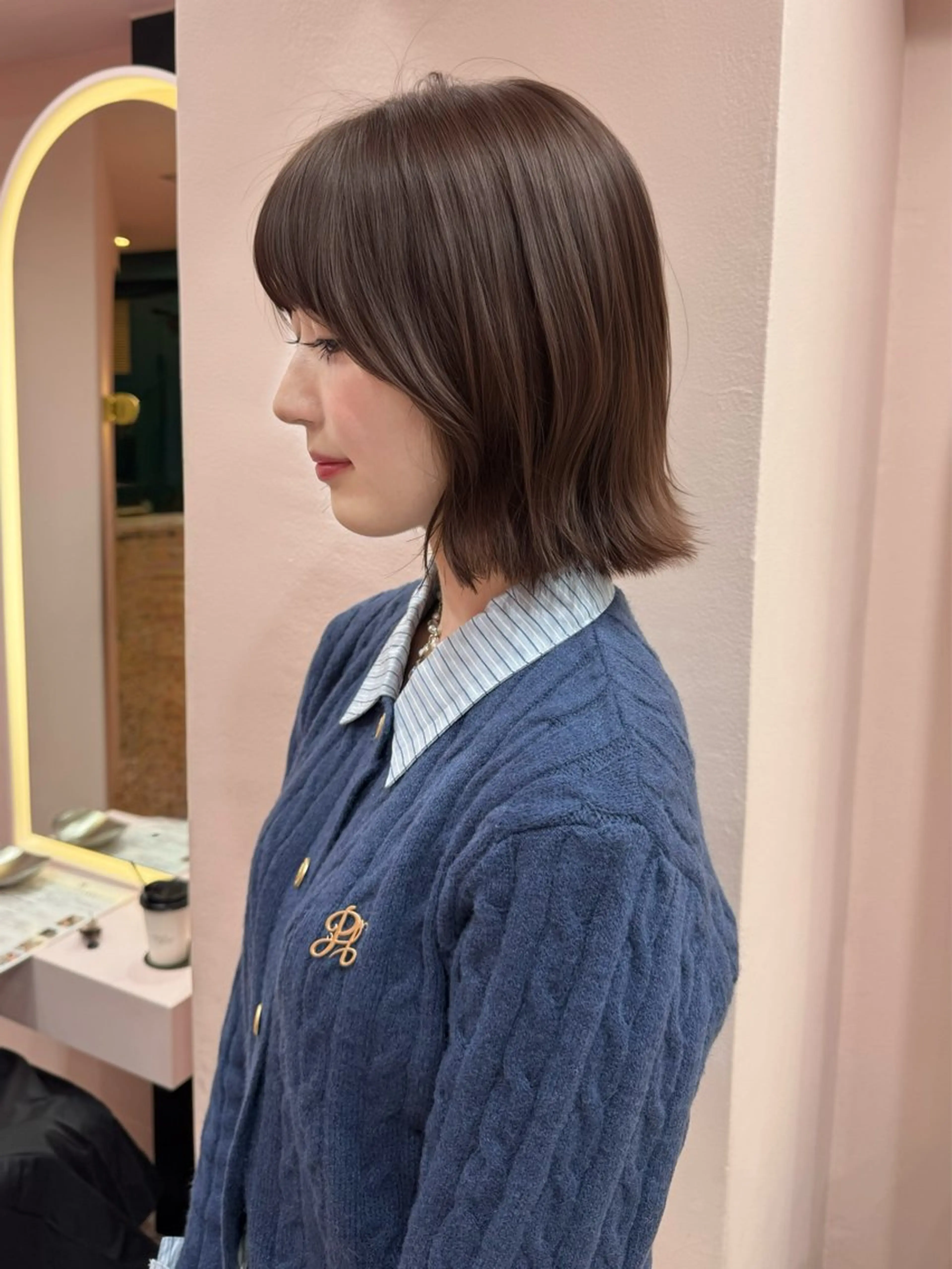 ショート くびれヘア 髪質改善 韓国風ヘア レイヤーカット シースルーバング カット ヘアカラー トリートメント 顔周り/透明感カラー REINA𓍯のヘアスタイル