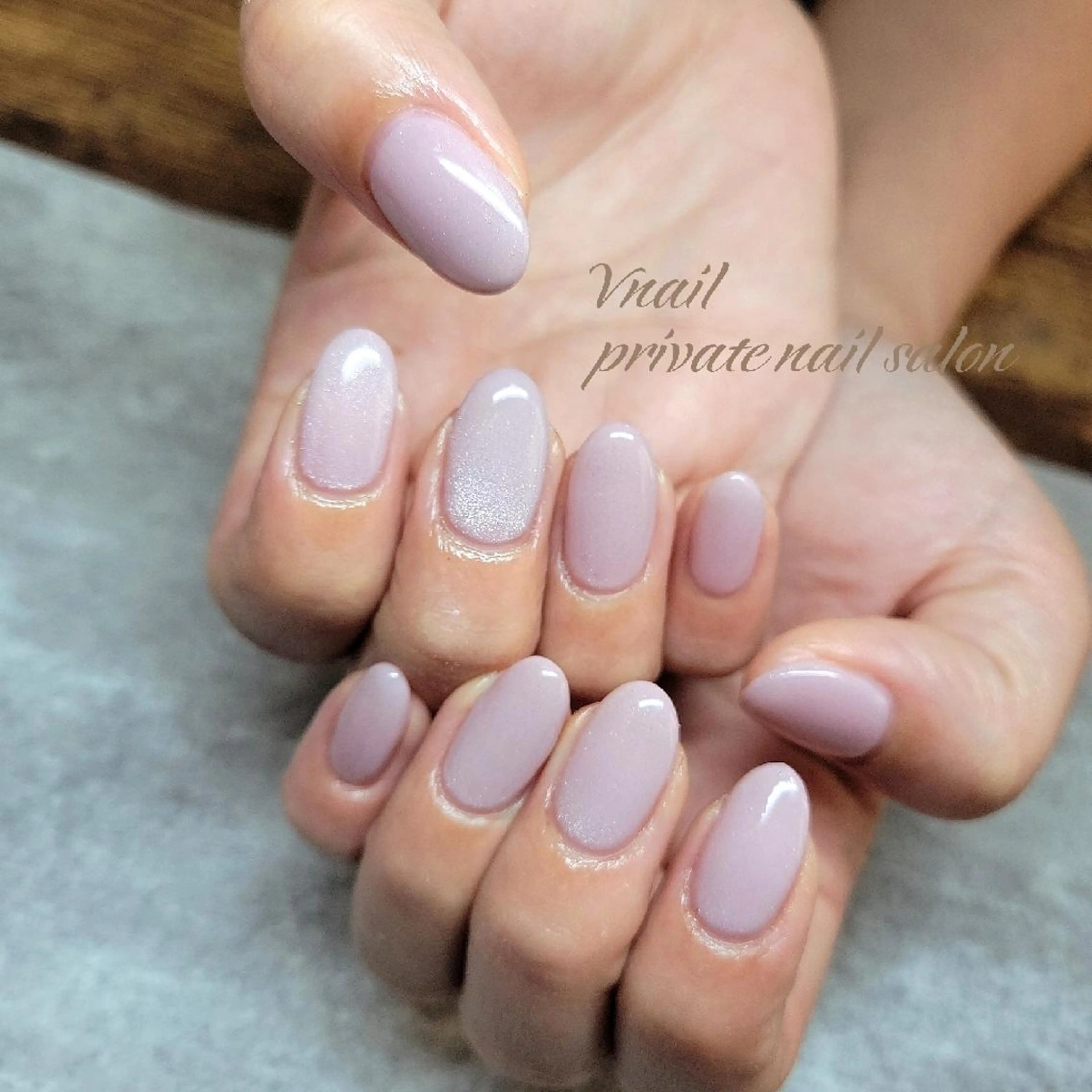 ネイル マグネットネイル V. nailのネイルデザイン