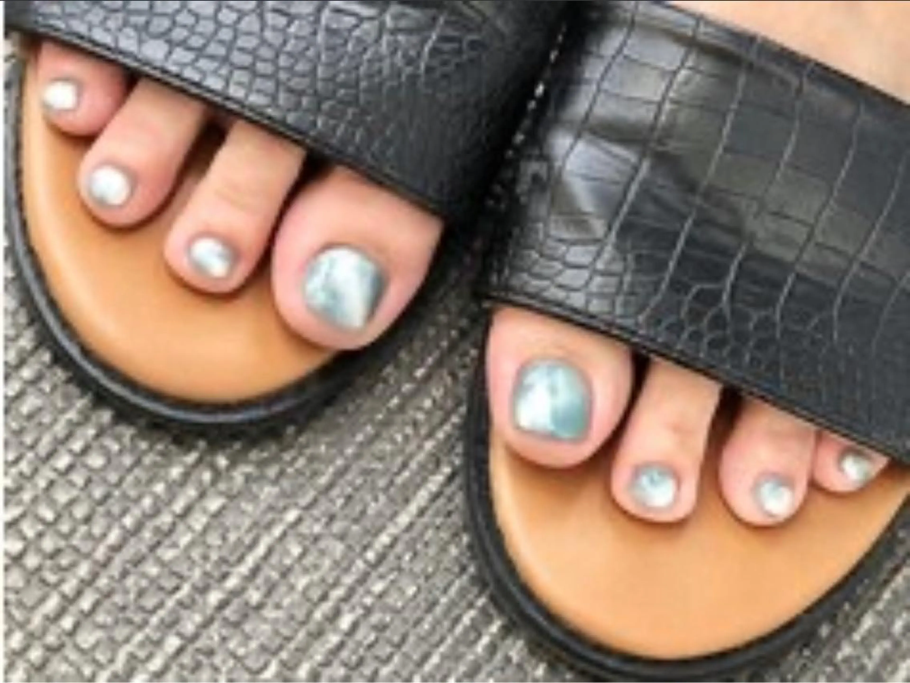 ネイル アトリエAIHA所属・アトリエAIHA★ フィルイン推奨サロンのネイルデザイン