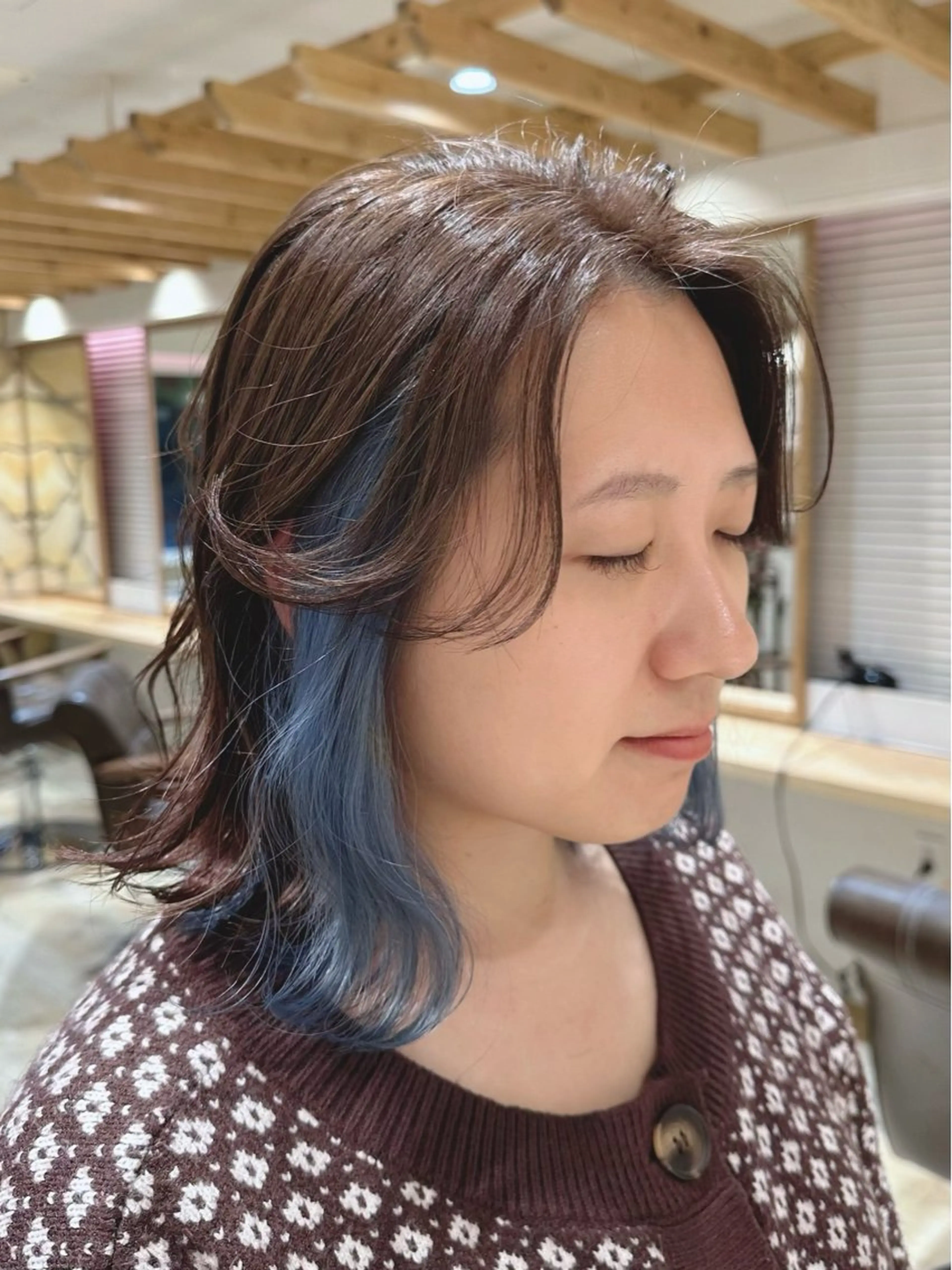 ミディアム カット ヘアカラー 新宿 木下拓哉のヘアスタイル