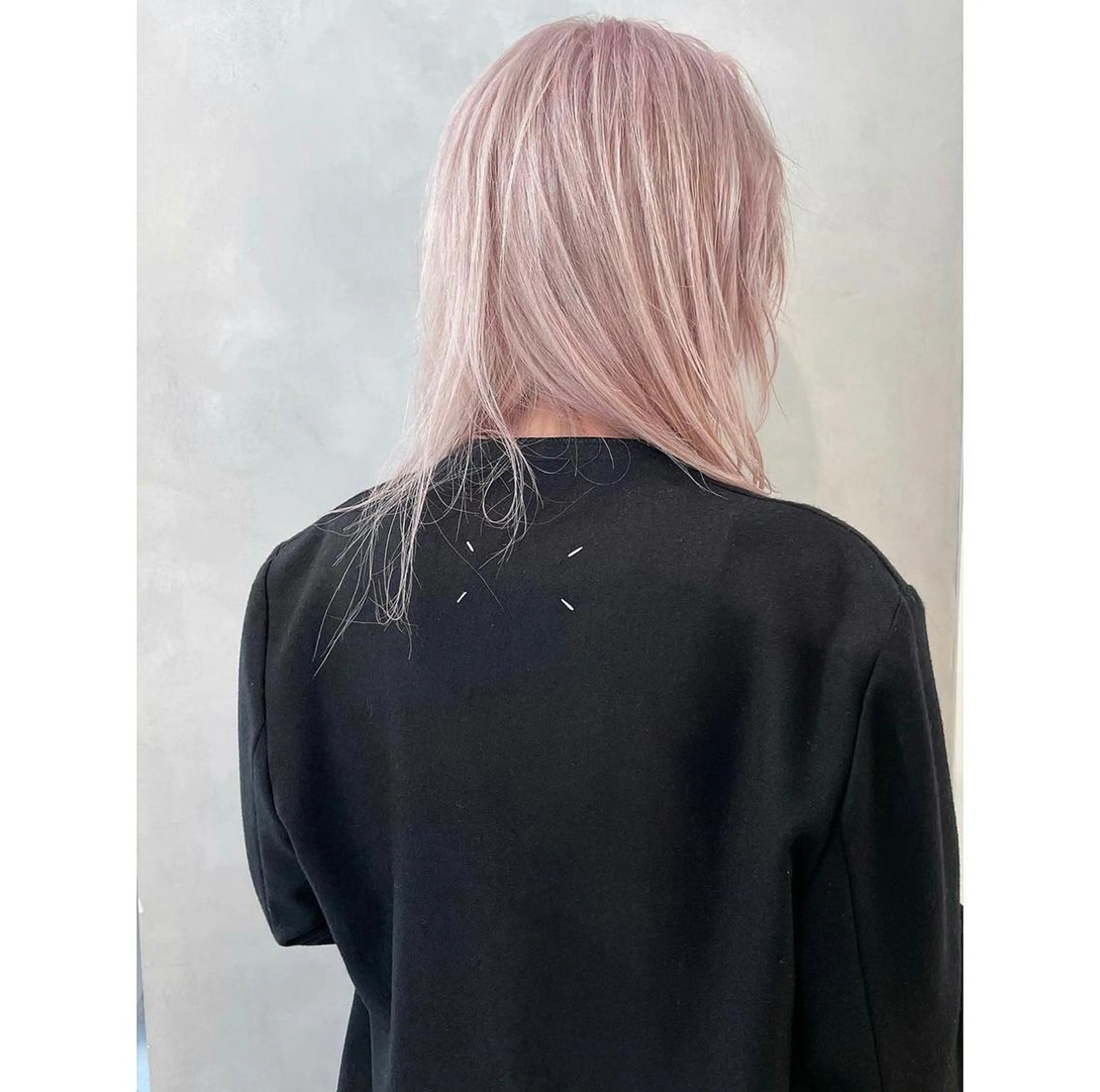 ミディアム カラー ヘアアレンジ ピンクカラー ホワイトピンク 【姫カット】 ナカムラコウキのヘアスタイル