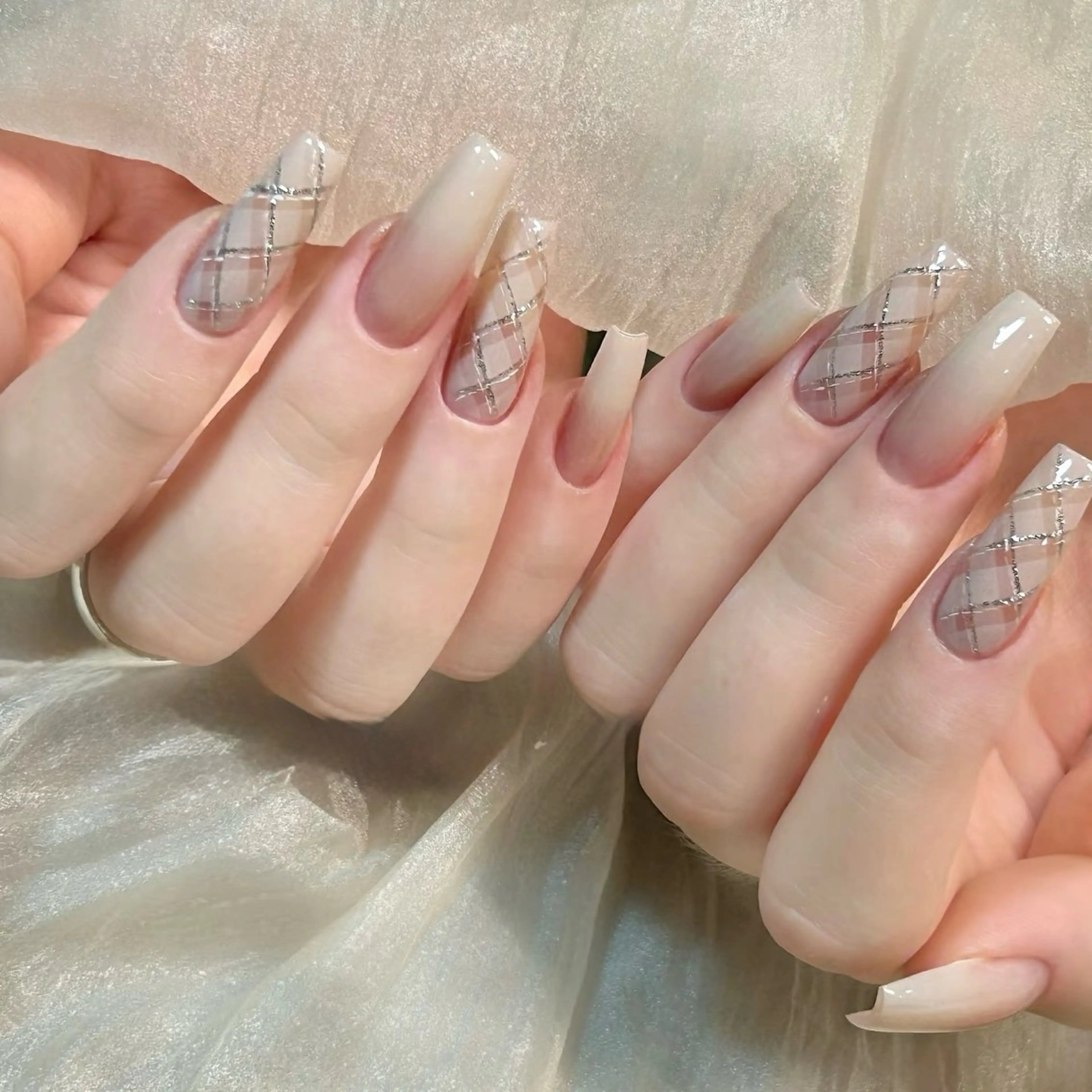 ネイル ハンドネイル Iris Nail所属・akige akigeのネイルデザイン