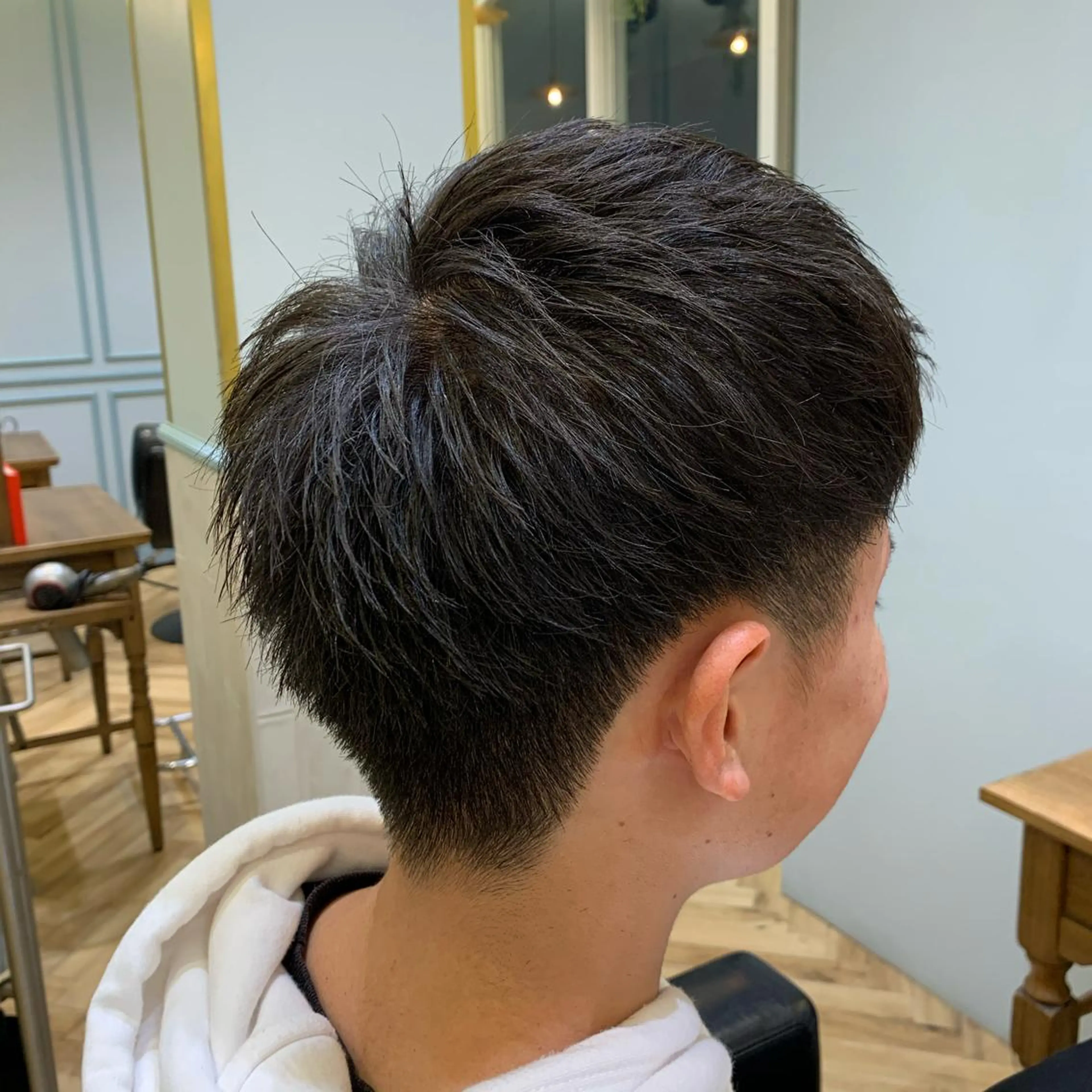 メンズ 刈り上げ BE EREA  PREMIATA所属・蓼沼 由莉のヘアスタイル