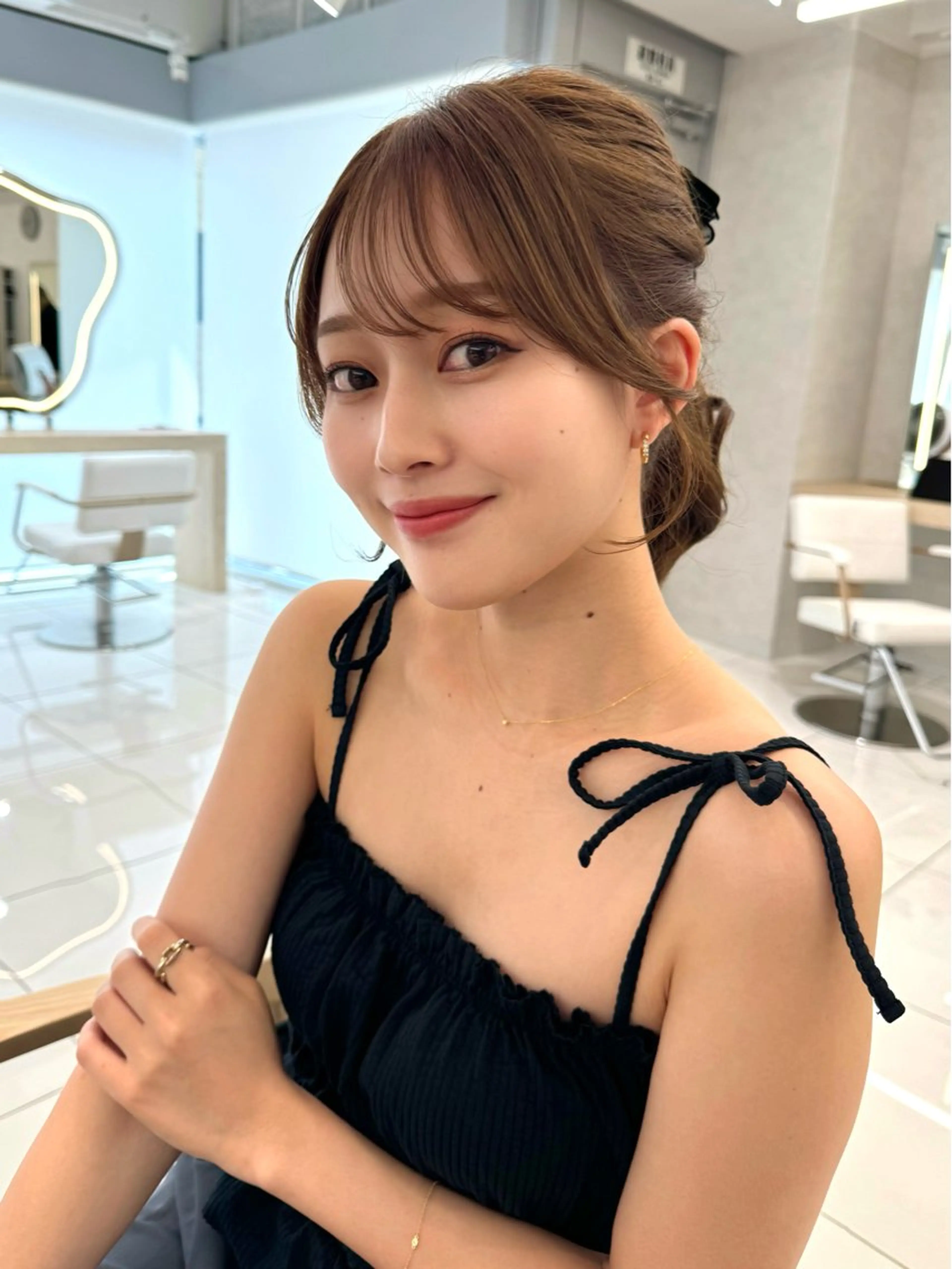 セミロング 顔周り🇰🇷韓国 レイヤー/いづみ💞のヘアスタイル