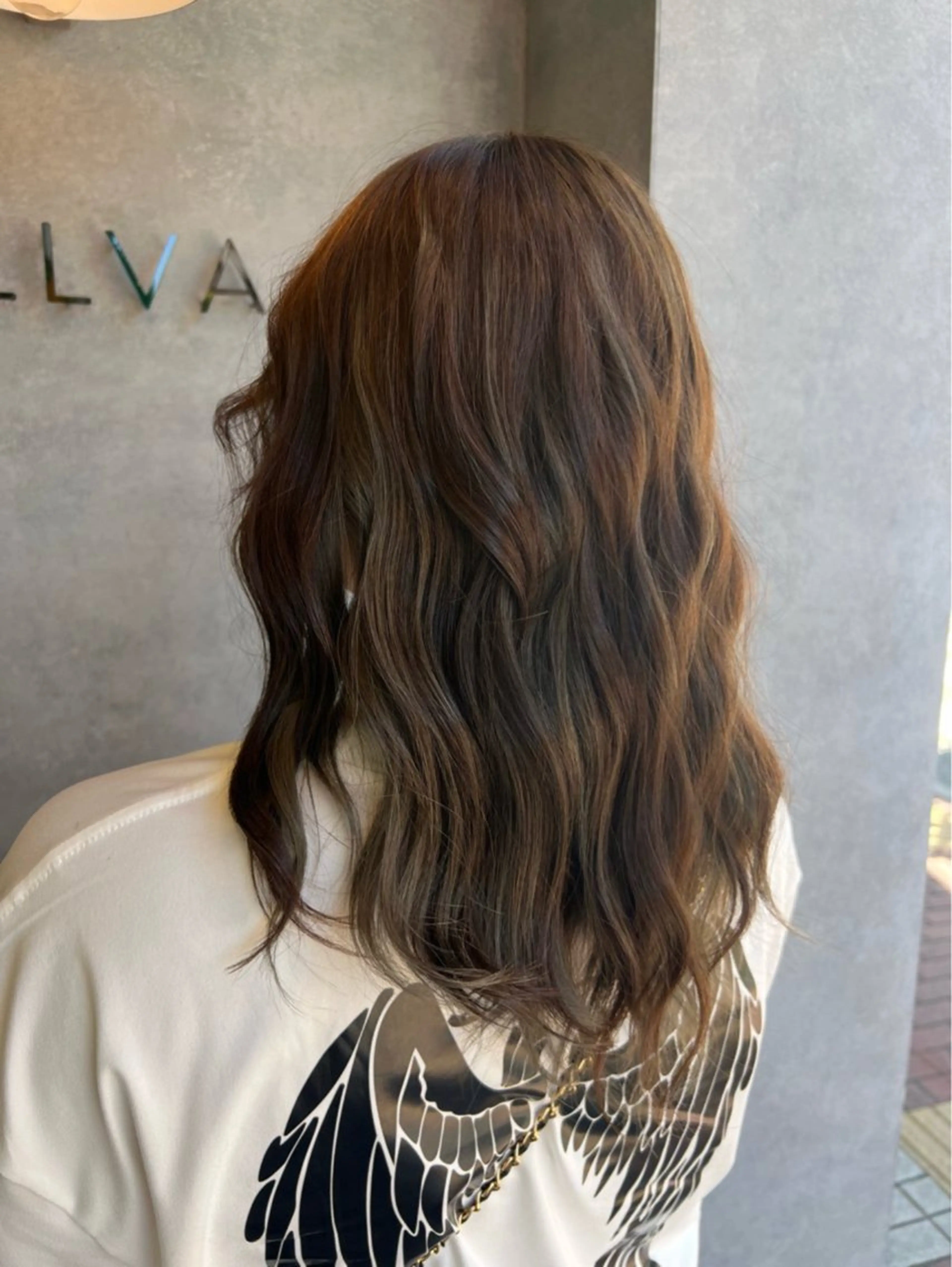 ロング N°jillva 𝑘𝑎𝑟𝑖𝑛のヘアスタイル