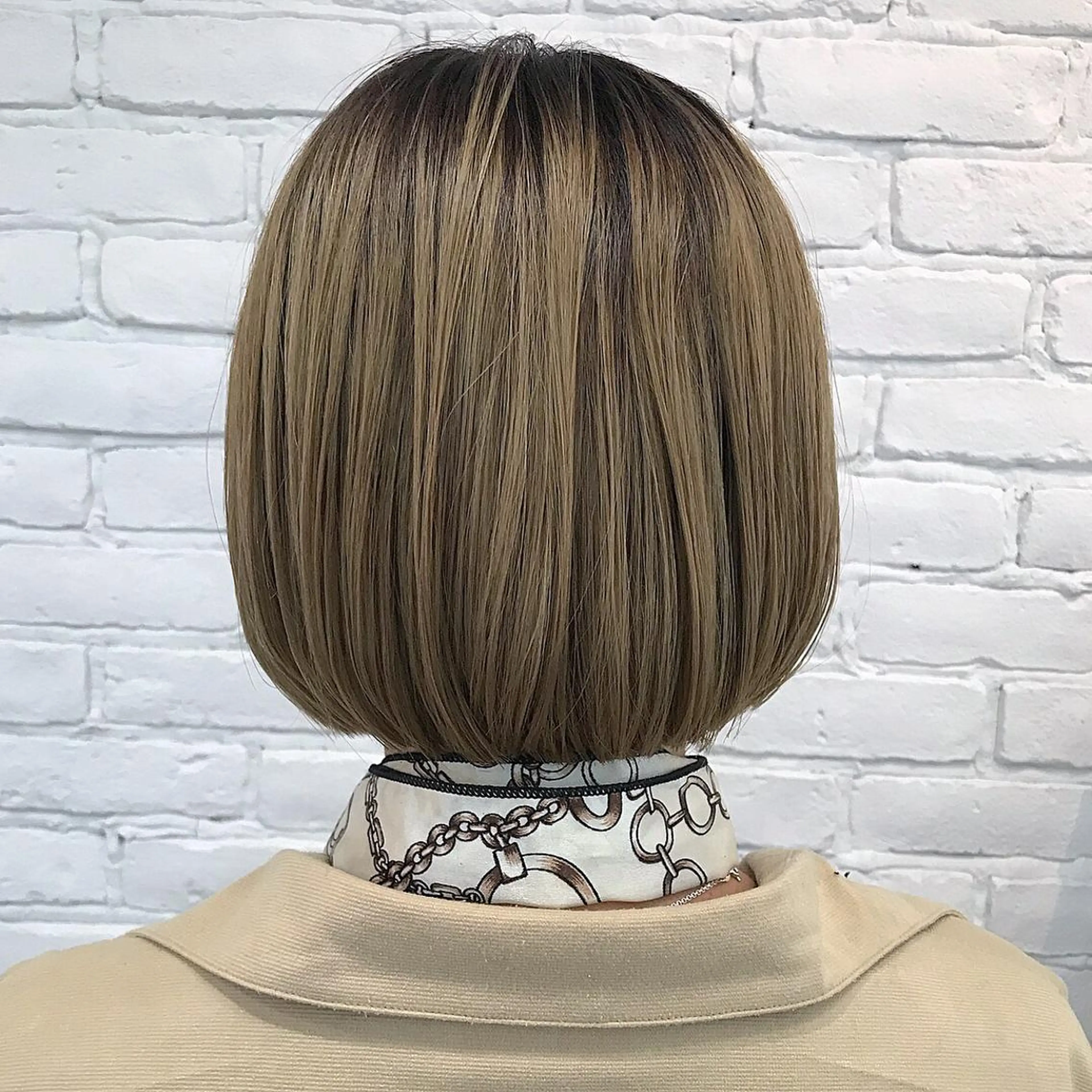 ショート レイヤー/顔周り /AKARIのヘアスタイル