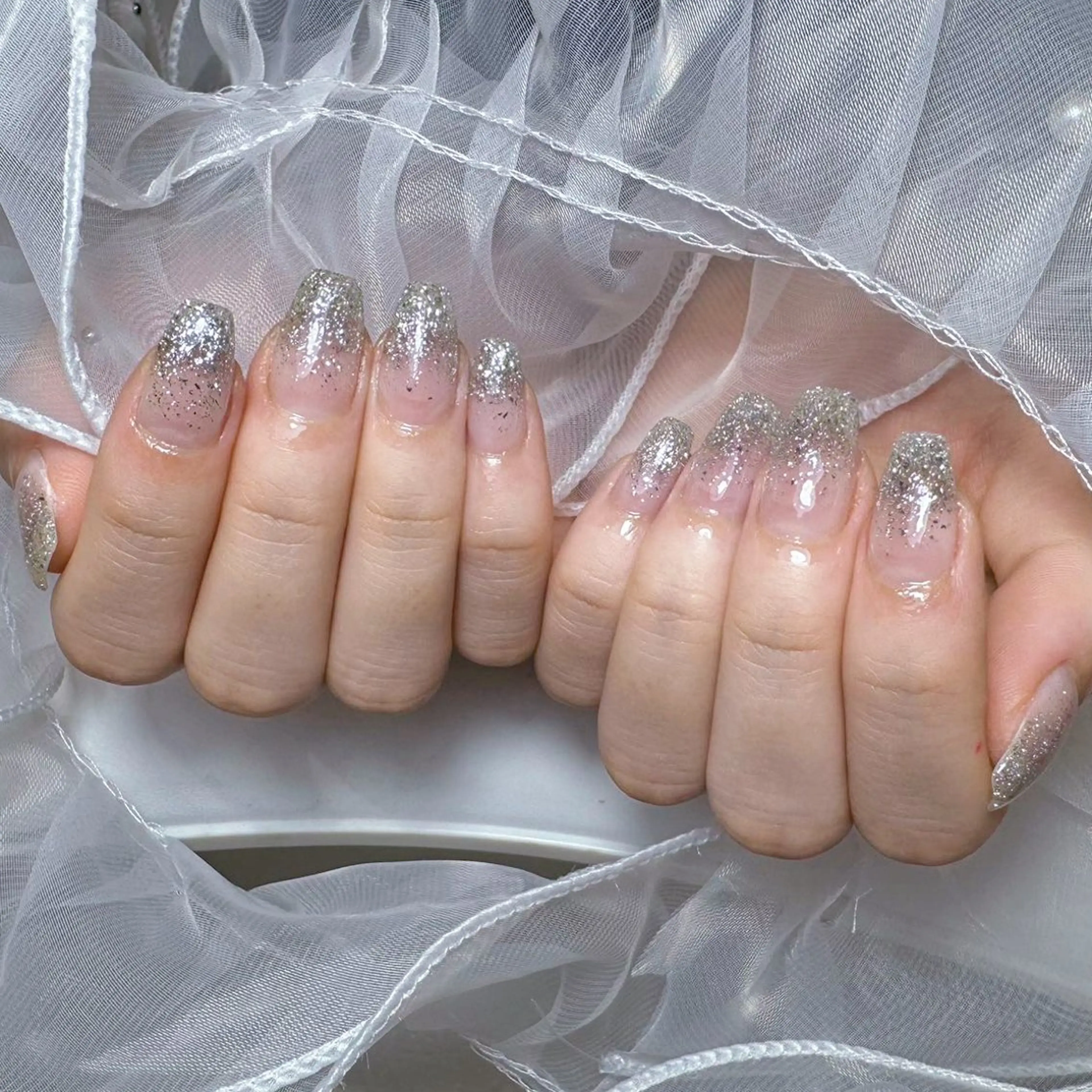 ネイル アートネイル オーロラネイル ガーリー キラキラネイル 韓国ネイル Yuki 🍁のネイルデザイン