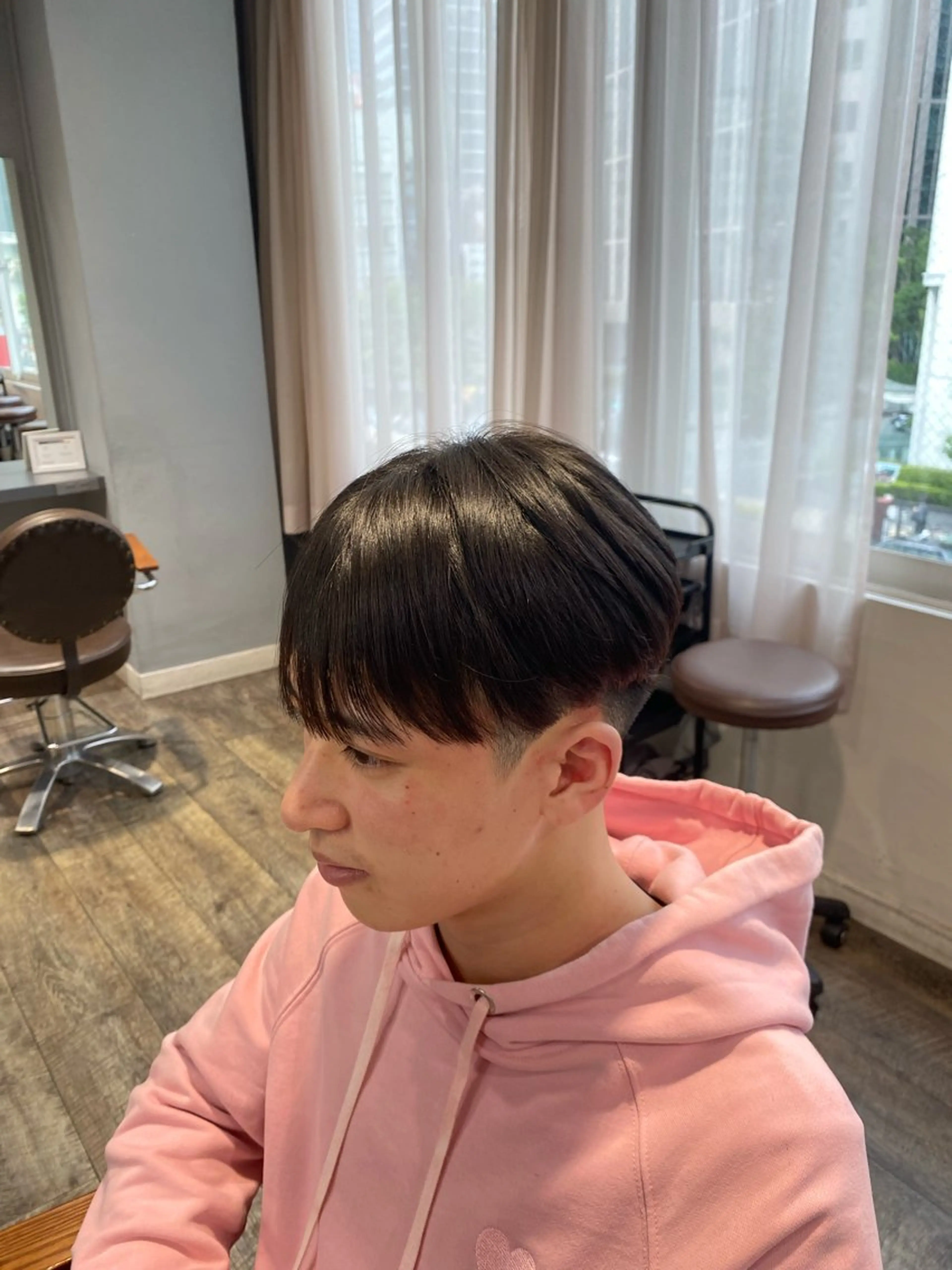 ショート メンズ カット 縮毛矯正 江﨑 翔のヘアスタイル