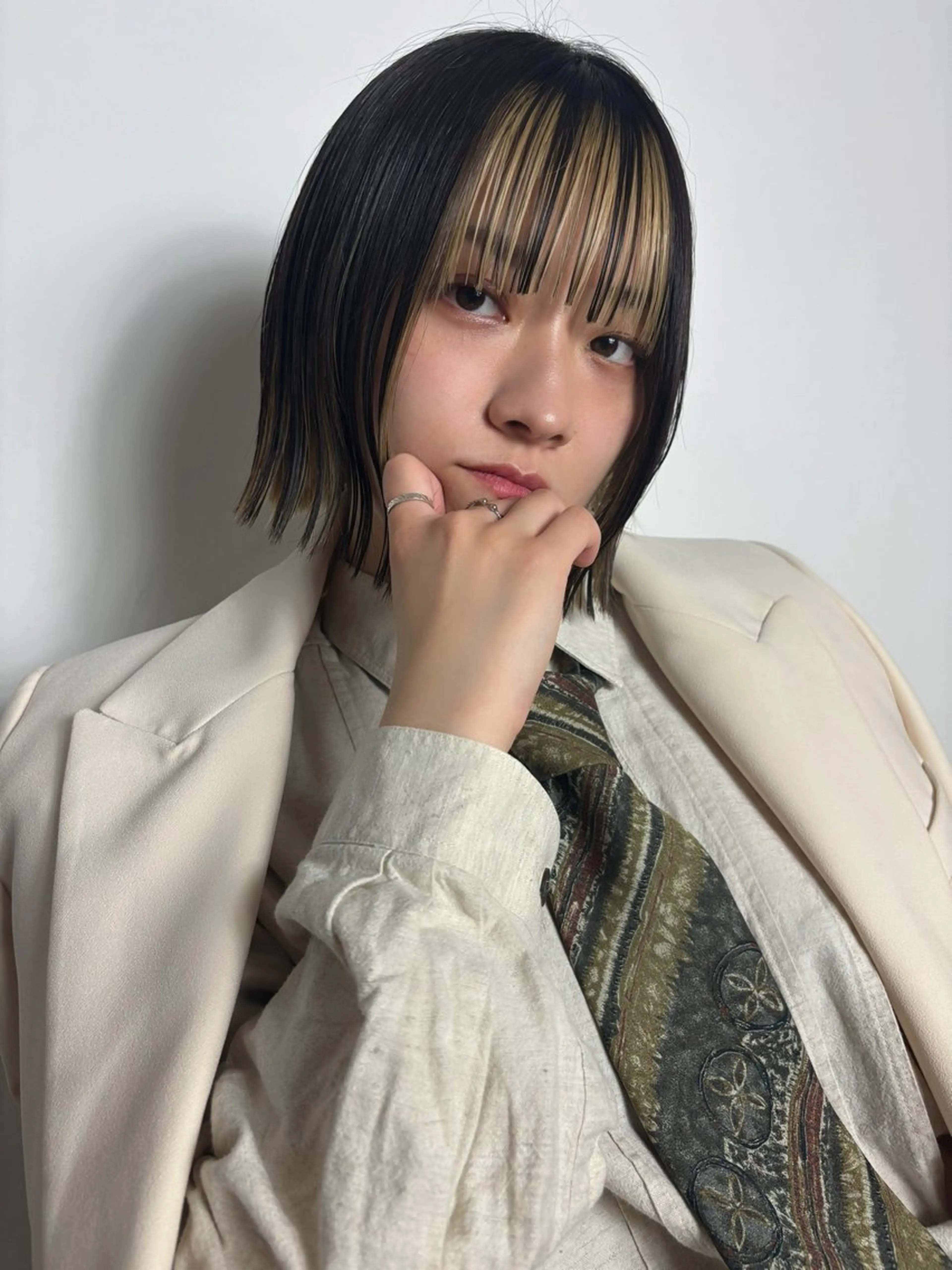 ミディアム 切りっぱなしボブ ボブ 外ハネヘア KEYMAN HARUKAのマツエク・マツパデザイン