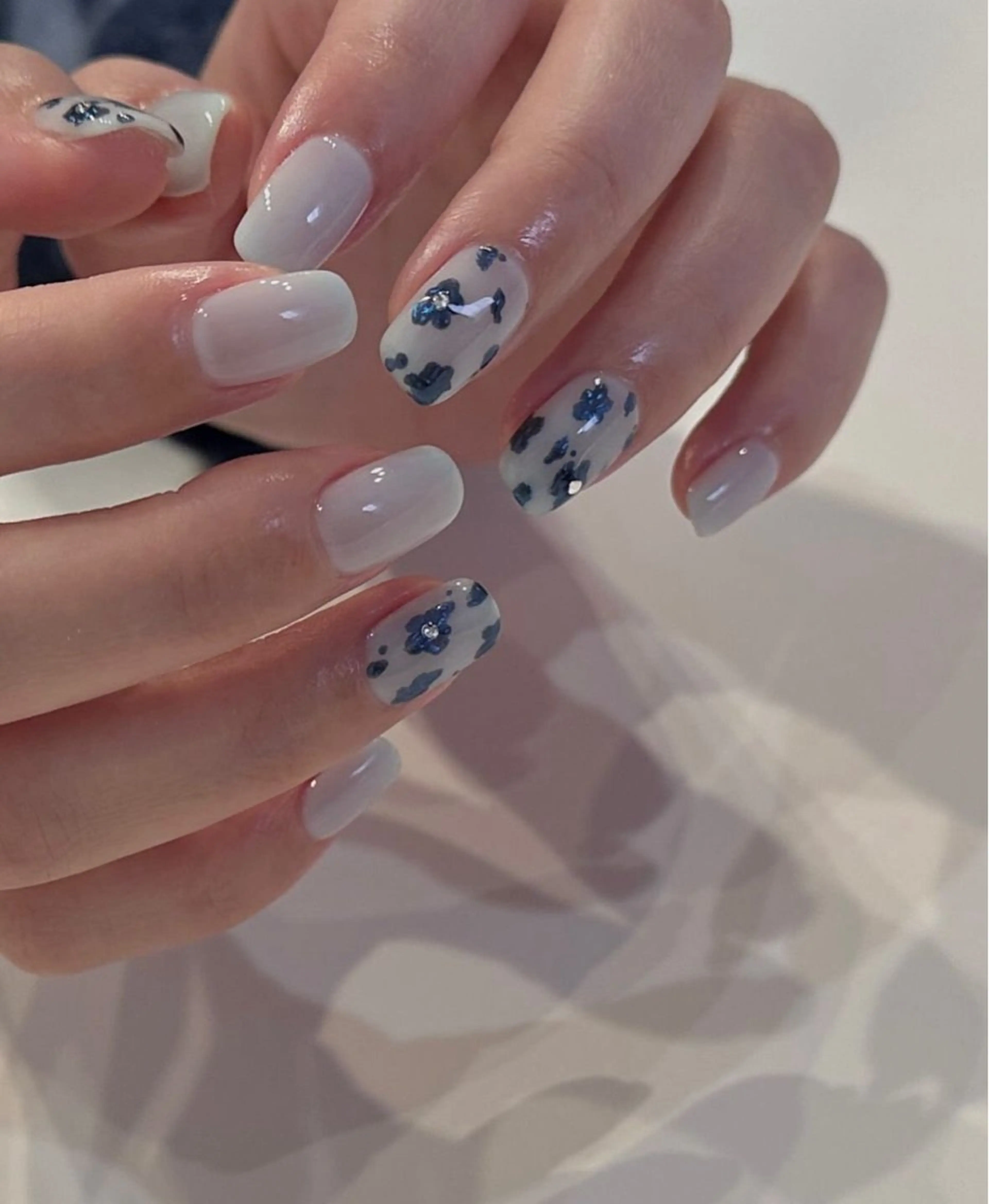 ネイル 韓国ネイル 持ち込み ニュアンスネイル ネイルチップ 冬ネイル RINN ANA.CHUOのネイルデザイン