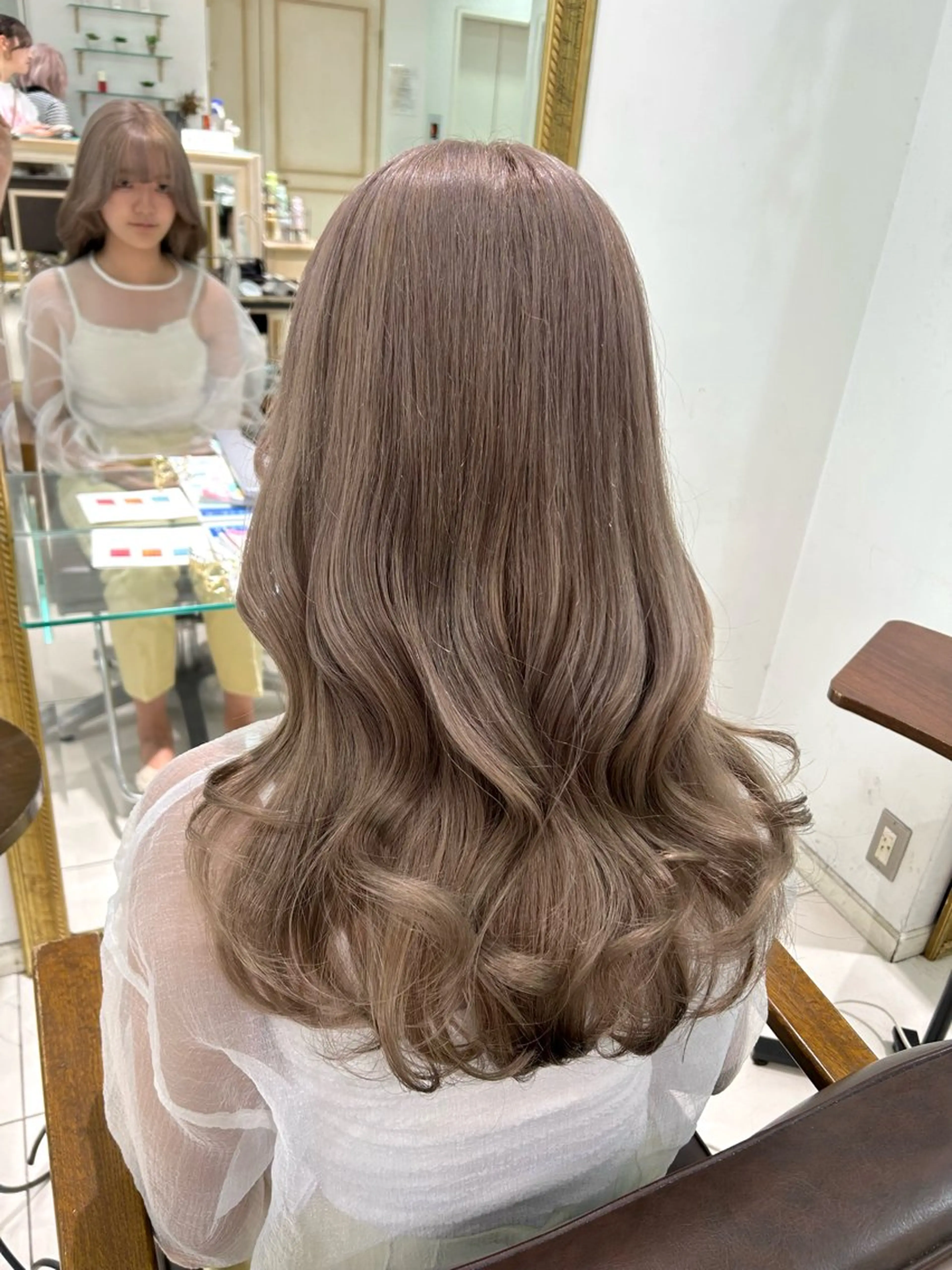 ロング カラー ベージュカラー 透明感カラー 透明感カラー ai🫧🪞のヘアスタイル