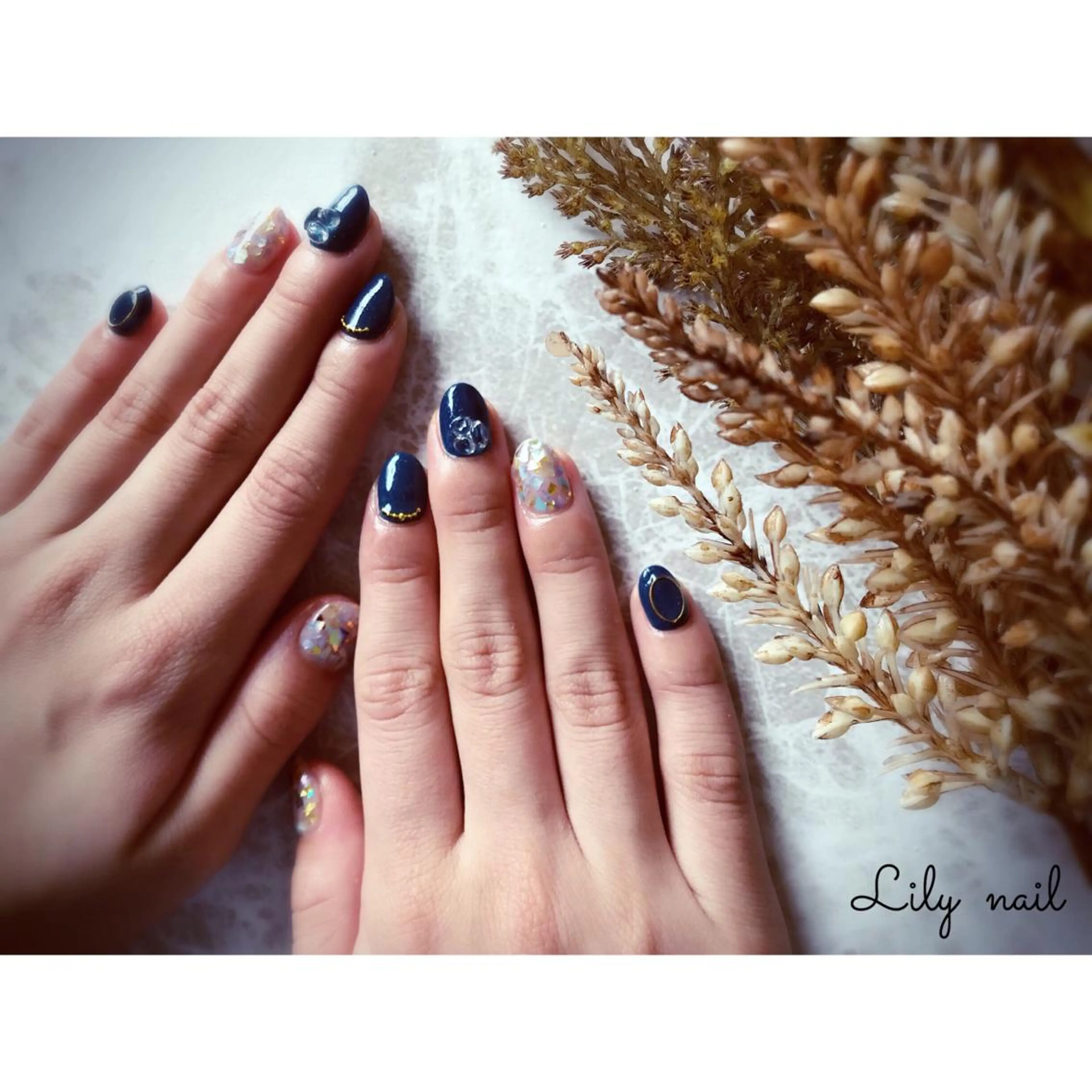 ネイル べっ甲ネイル ブルー ボルドー グラデーション ニュアンスネイル tink 横浜店所属・Tink 横浜のネイルデザイン