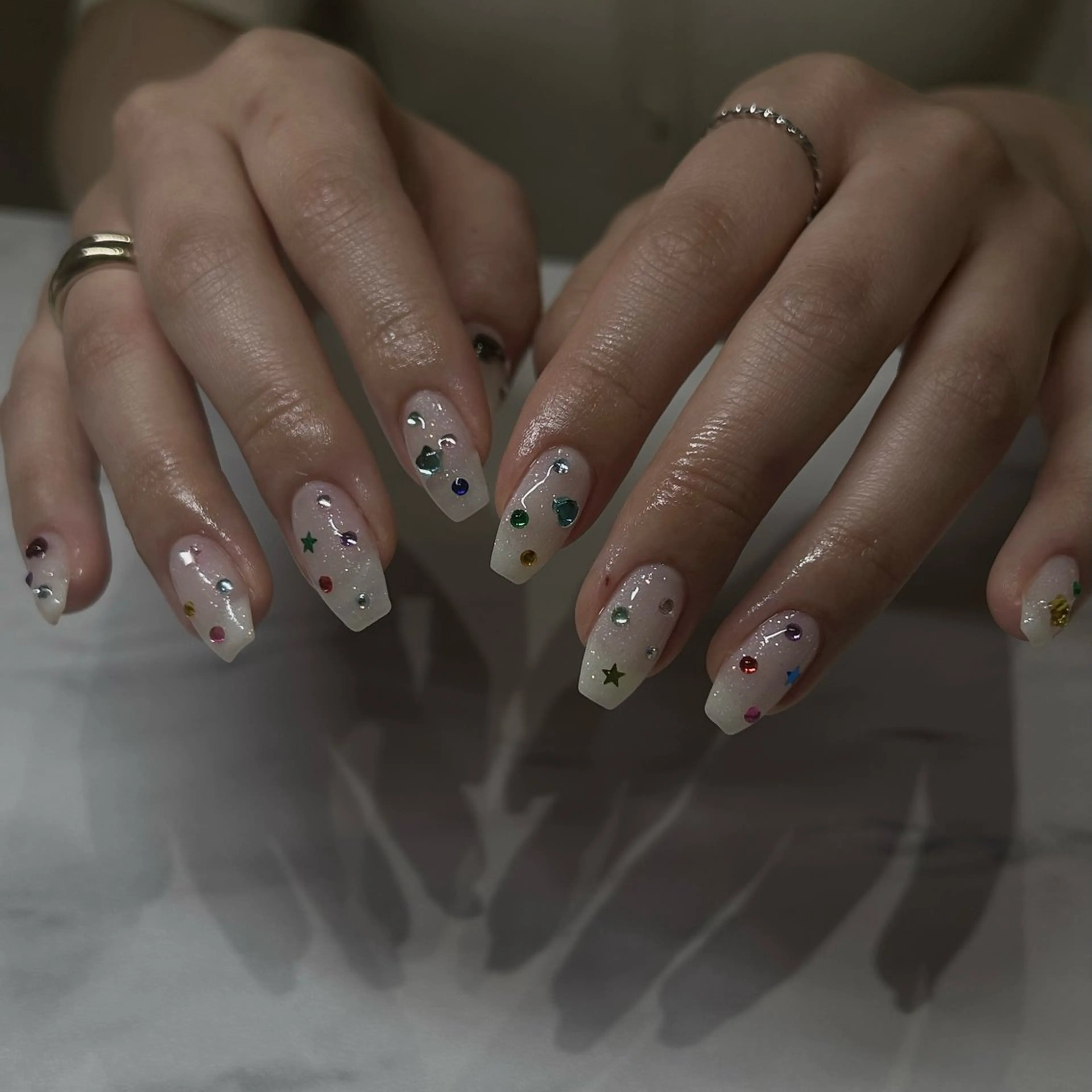 ネイル ハンドネイル mikoto 🎀 韓国ネイルのネイルデザイン