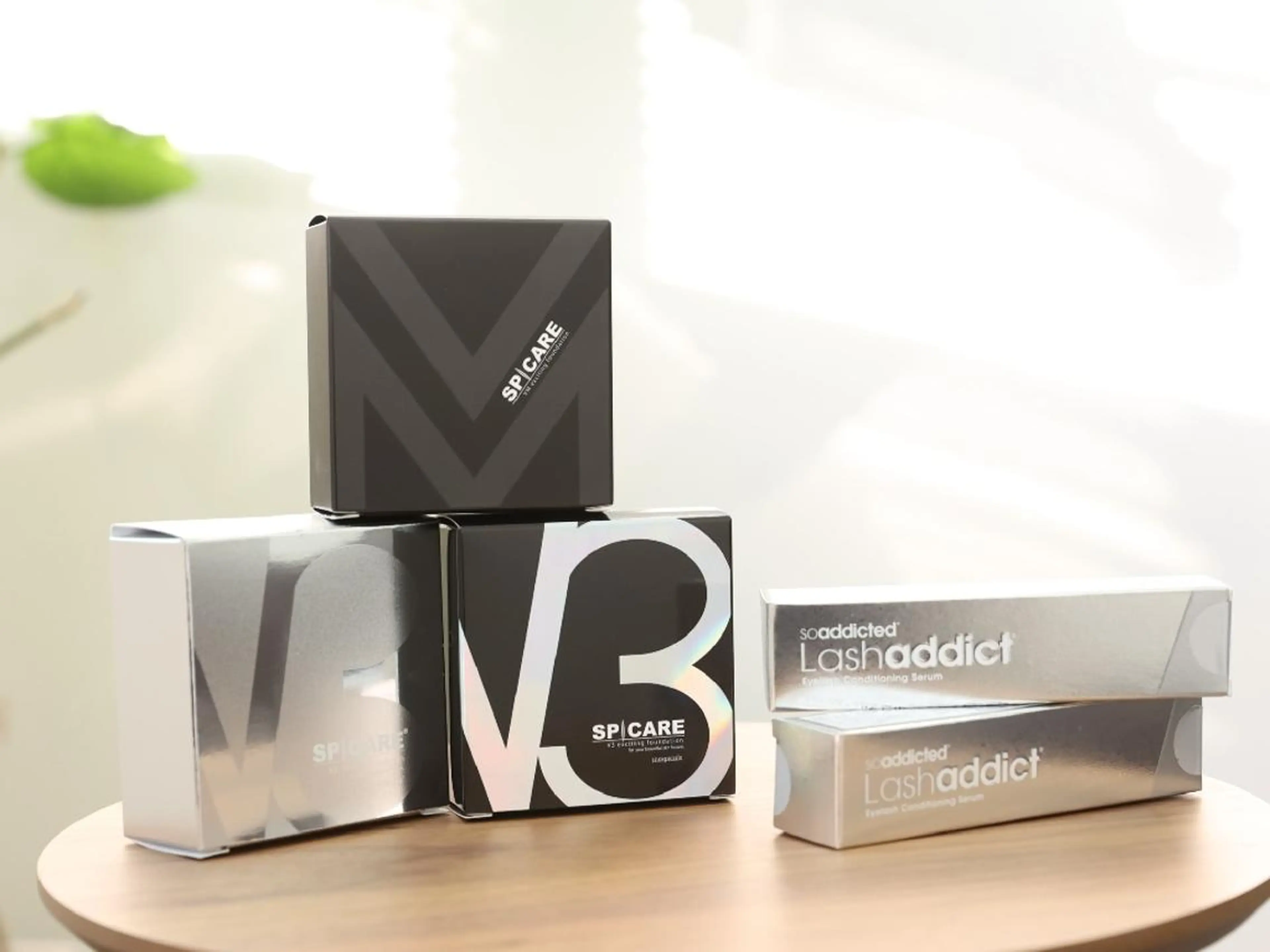 マツエク・マツパ アイブロウ ネイル ヘアアレンジ キッズ パーマ カラー メンズ 口コミ高評価🌠眉と まつ毛の専門MIKIのマツエク・マツパデザイン